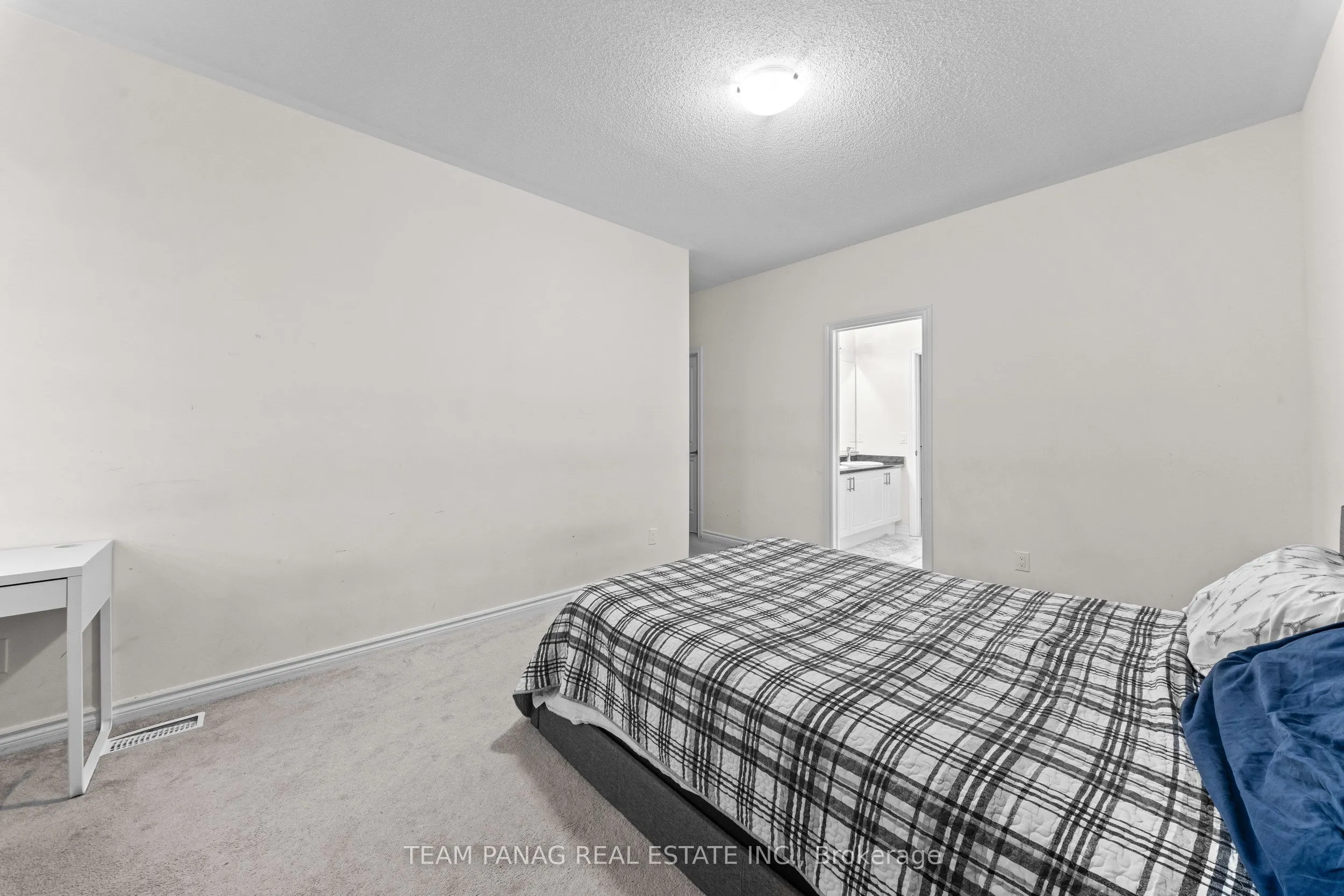 43 Rainbrook Close