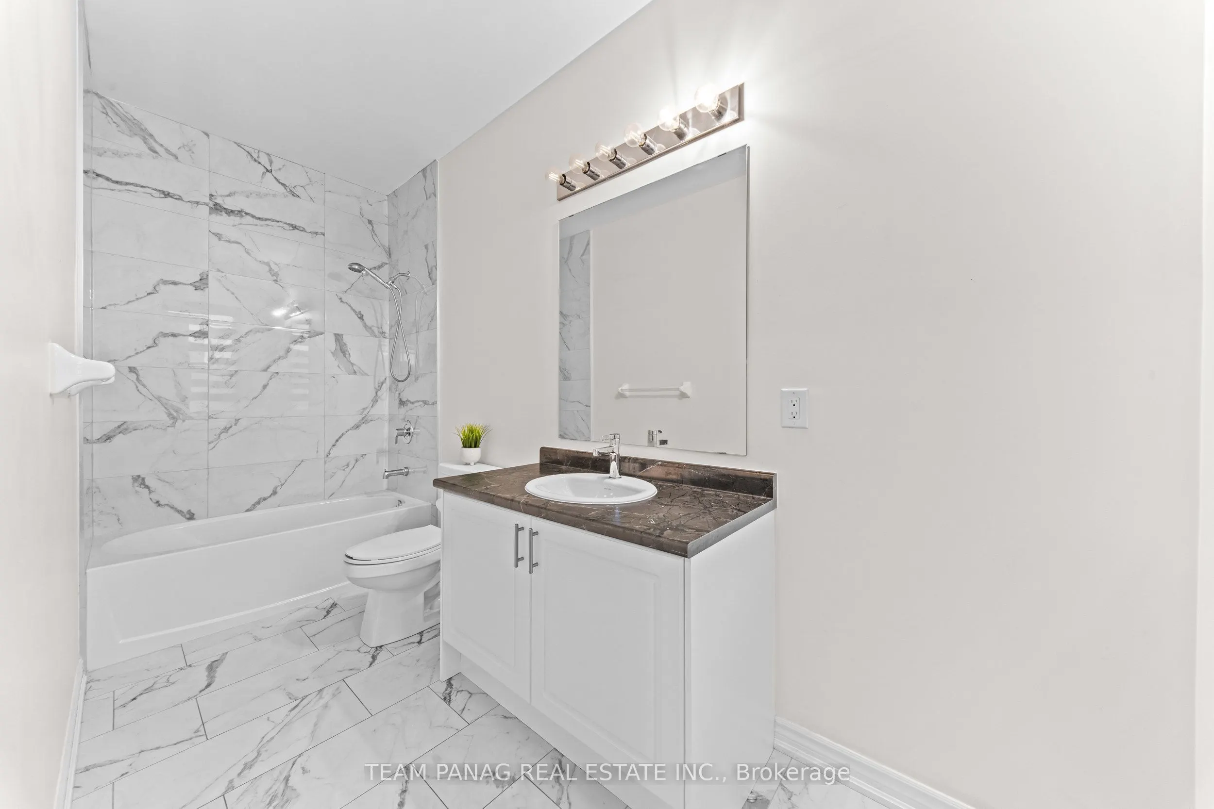 43 Rainbrook Close