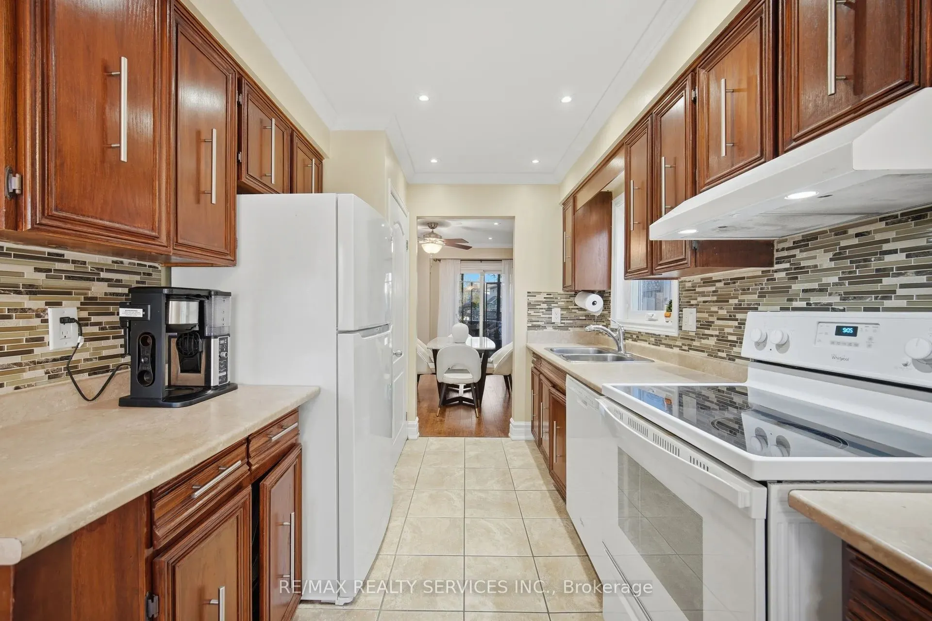 47 Lindridge Avenue