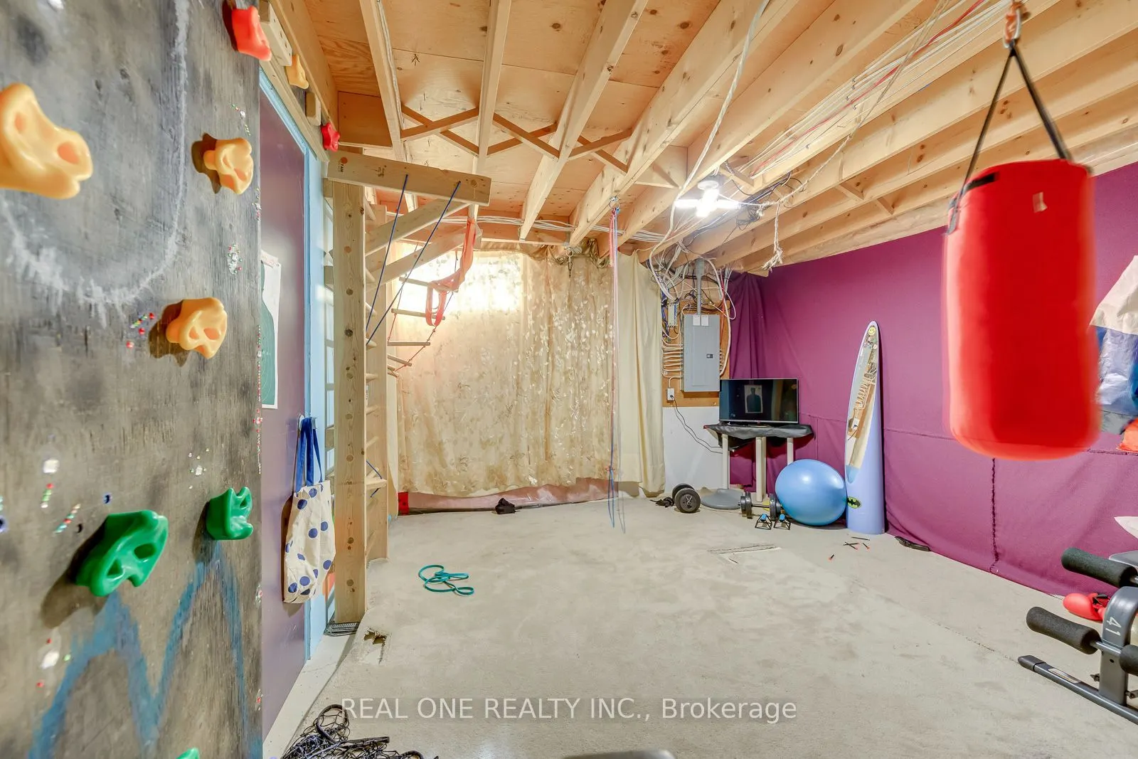 4250 Price Court