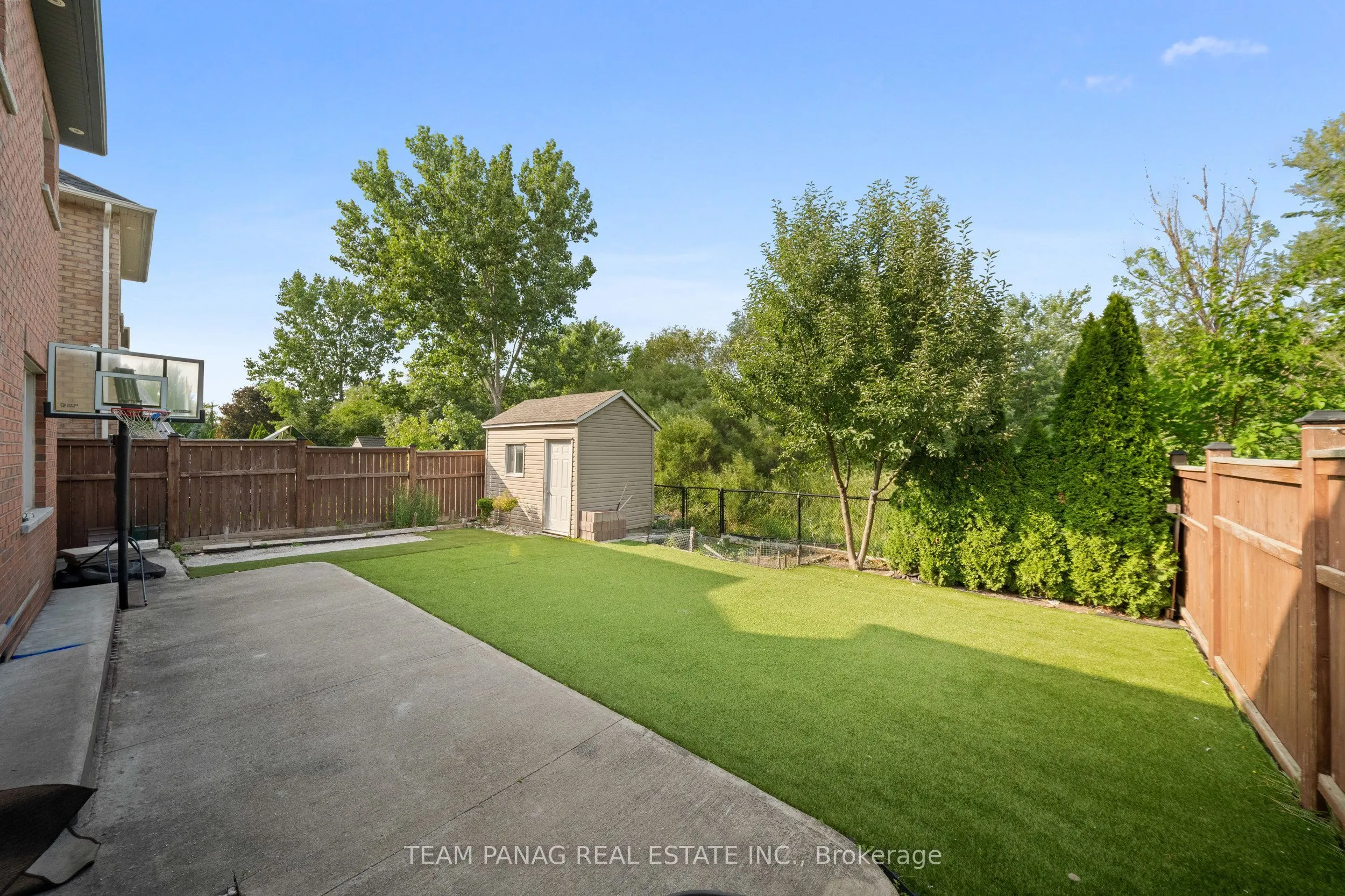 47 Sorbonne Drive