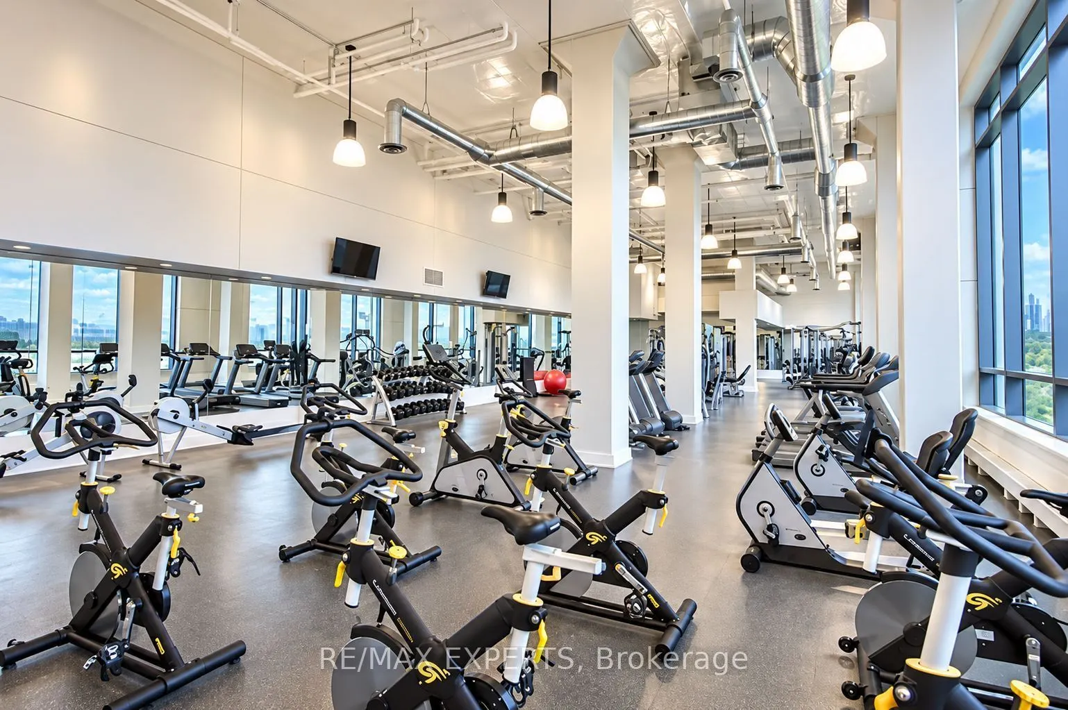 2200 Lakeshore Boulevard W #2802