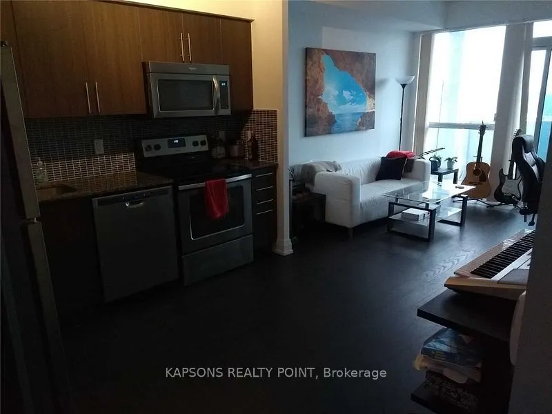 65 Speers Road #1712