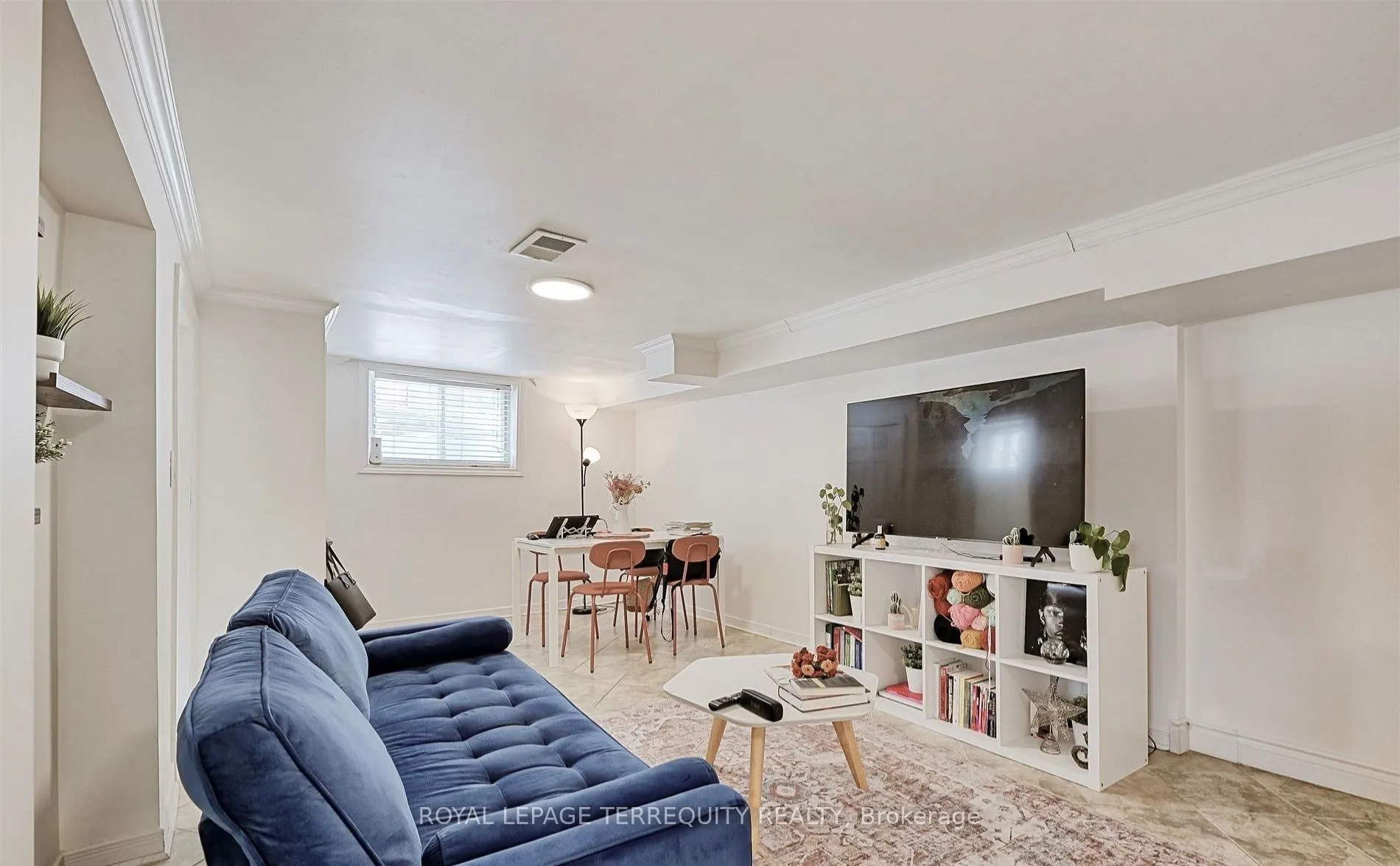 471 Gilbert Avenue #Lower