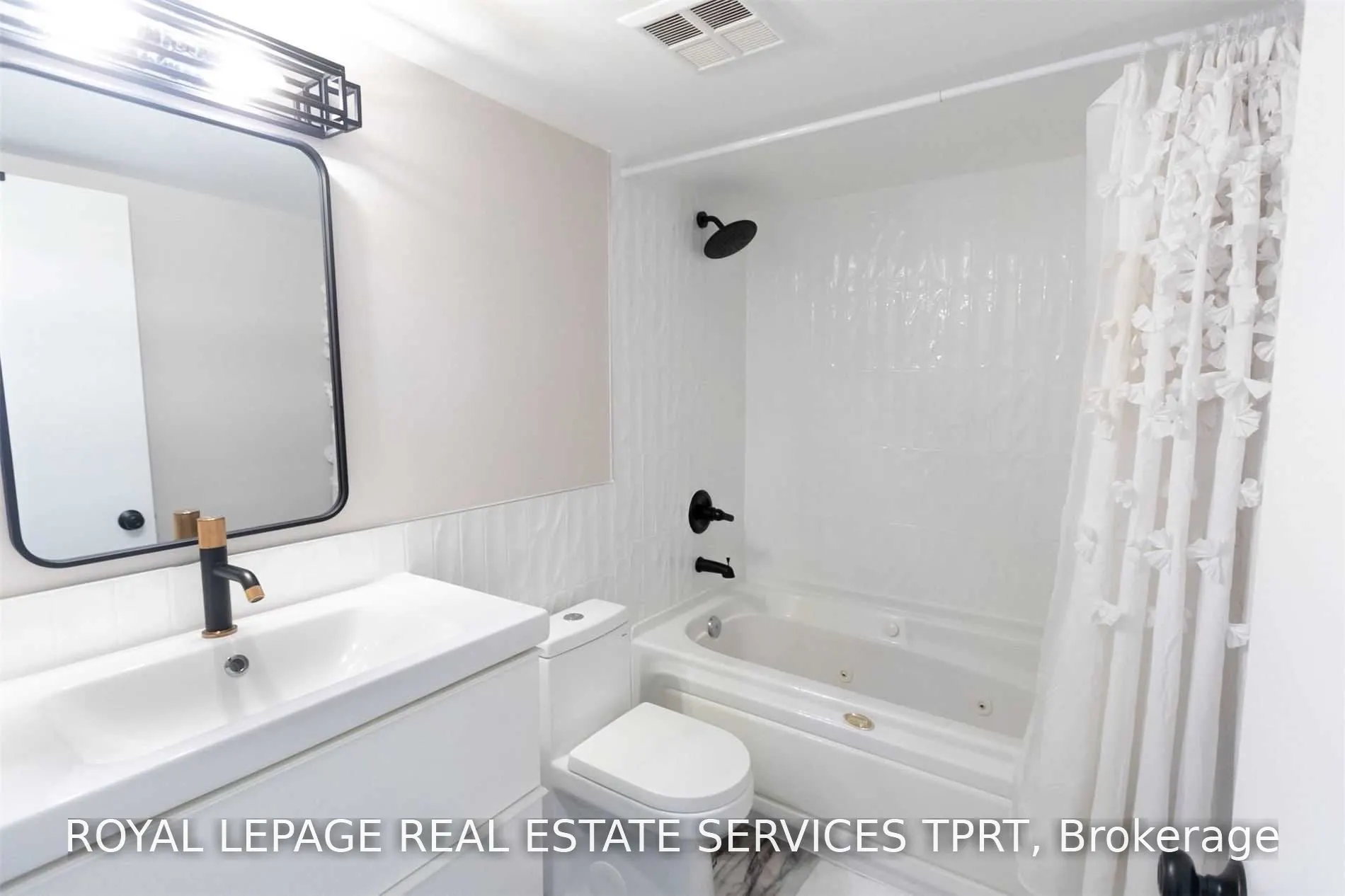 250 Manitoba Street #720