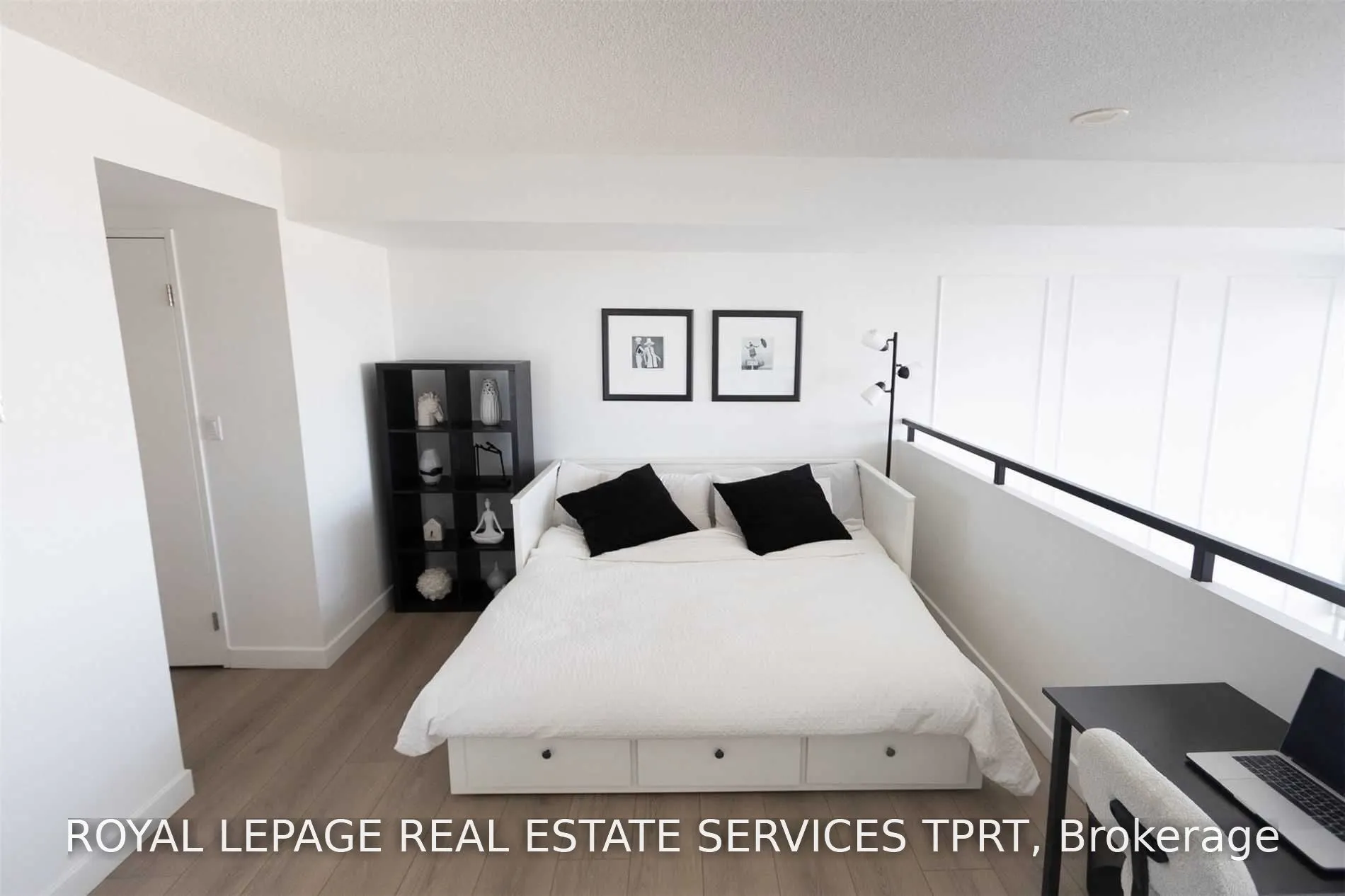 250 Manitoba Street #720