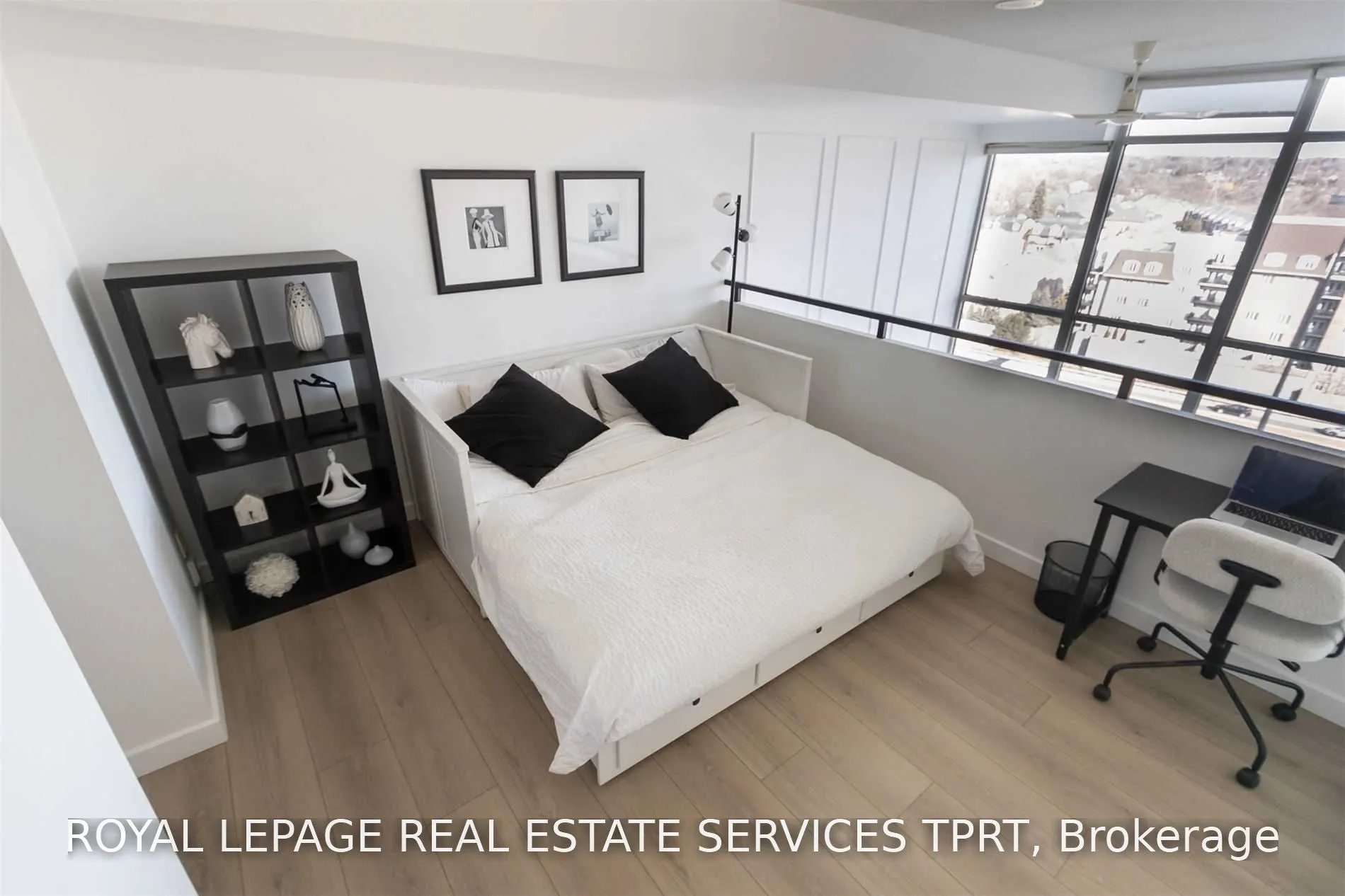 250 Manitoba Street #720