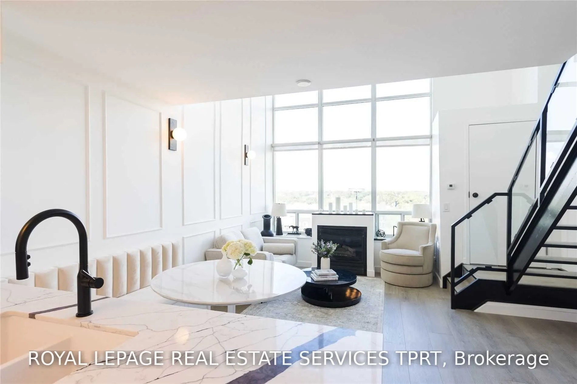 250 Manitoba Street #720