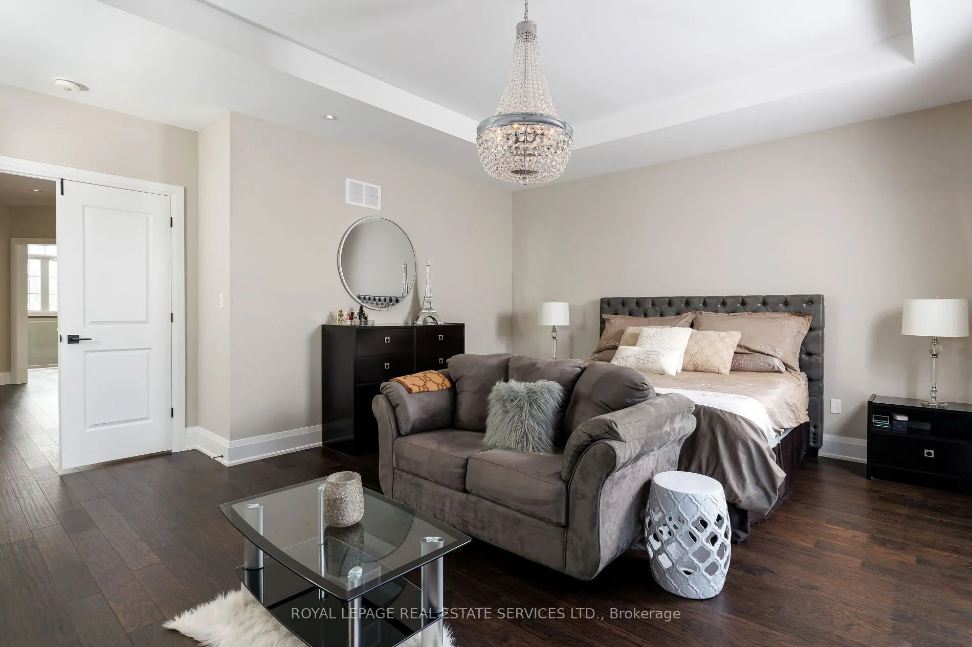 175 Burloak Drive W