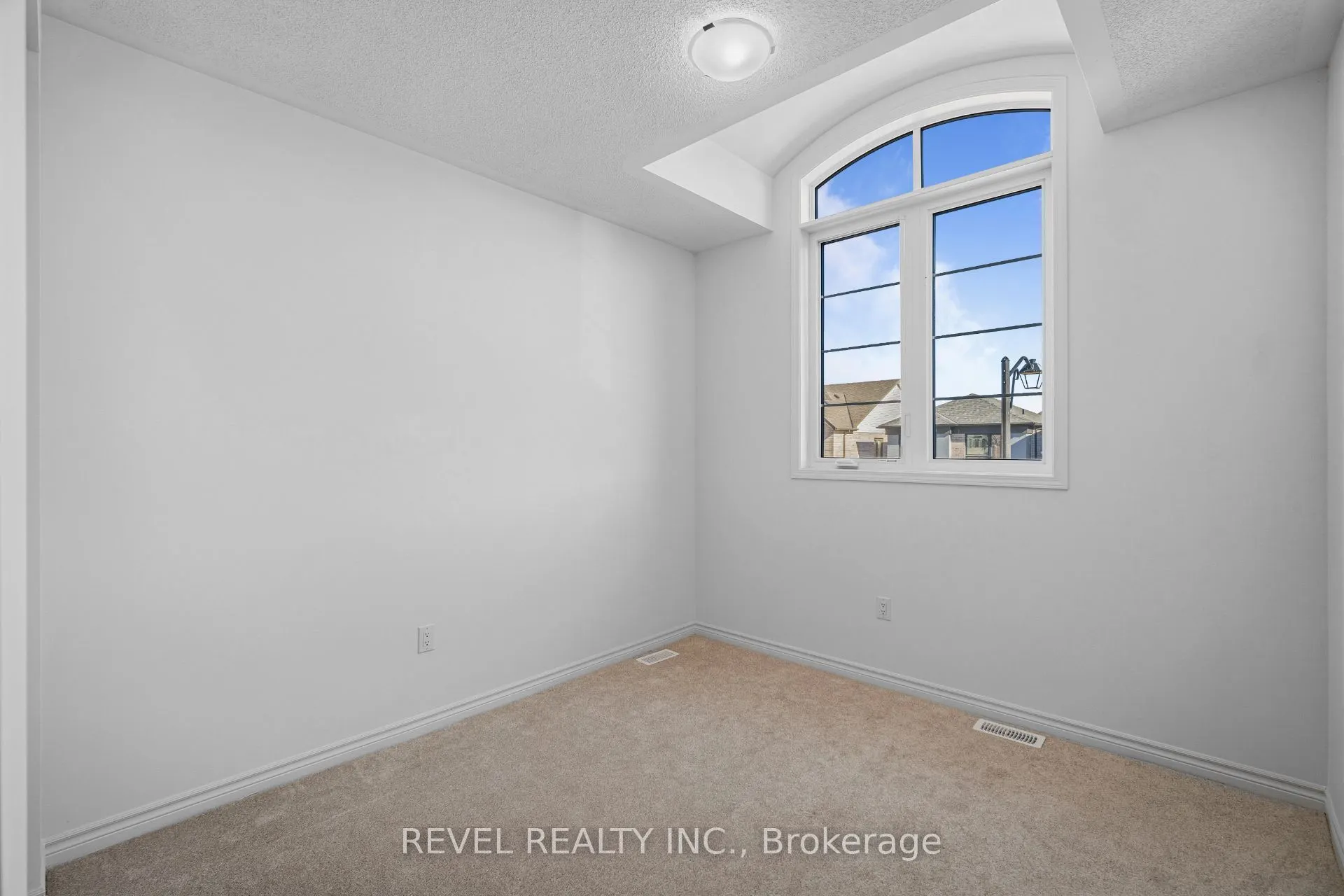 1509 Zilio Terrace