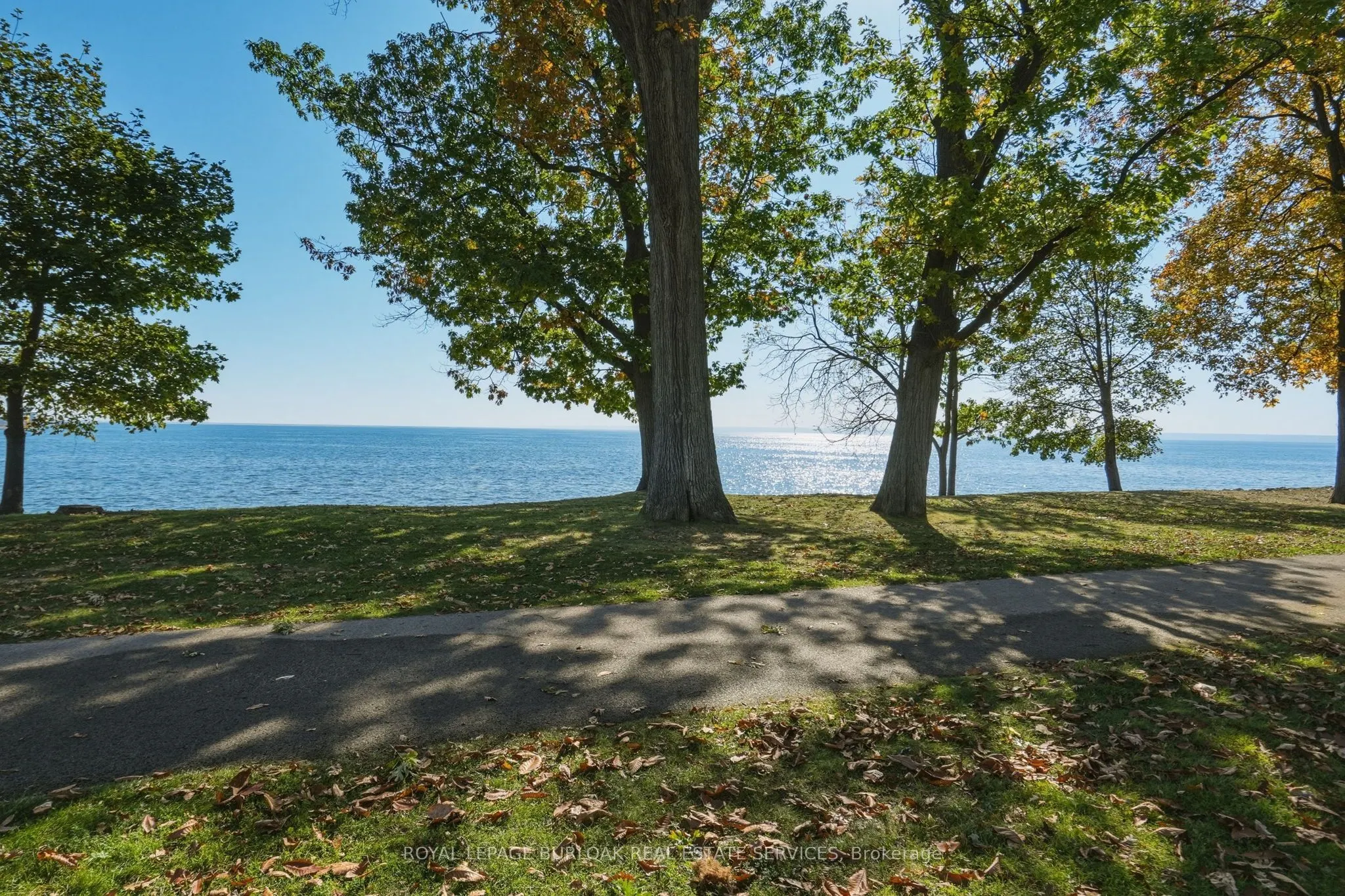 3500 Lakeshore Road W #711