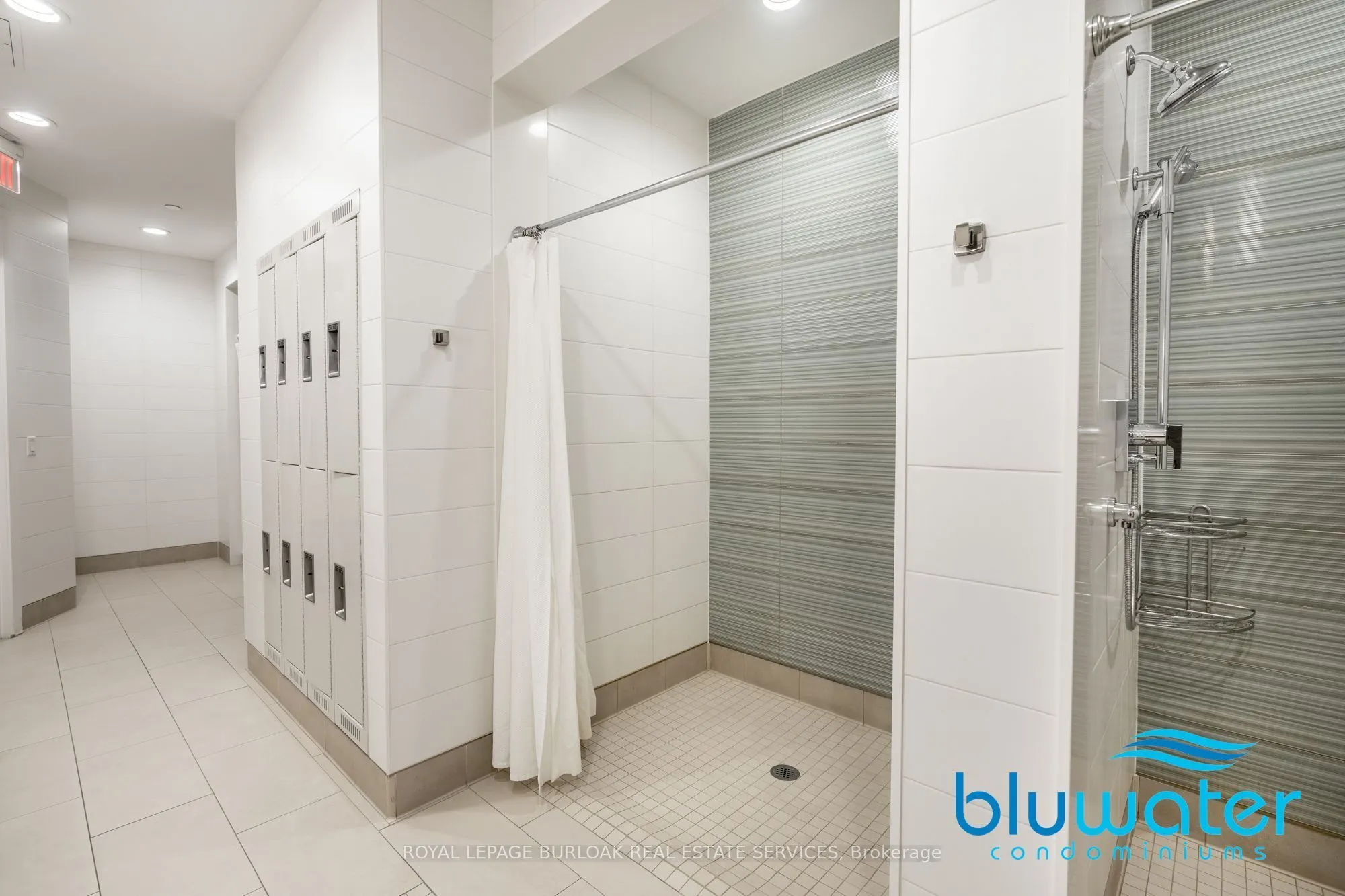 3500 Lakeshore Road W #711