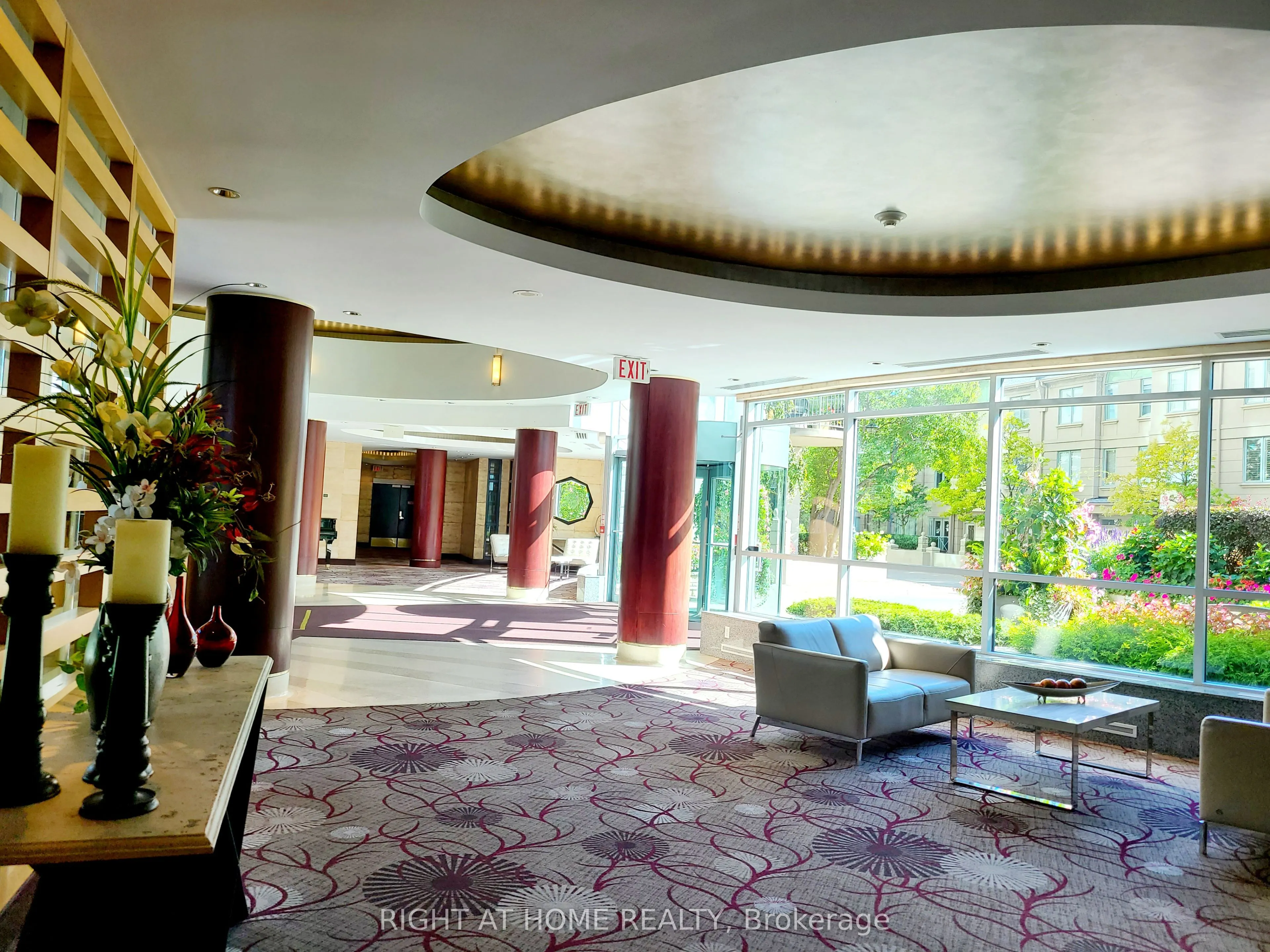 2111 Lake Shore Boulevard W #1008