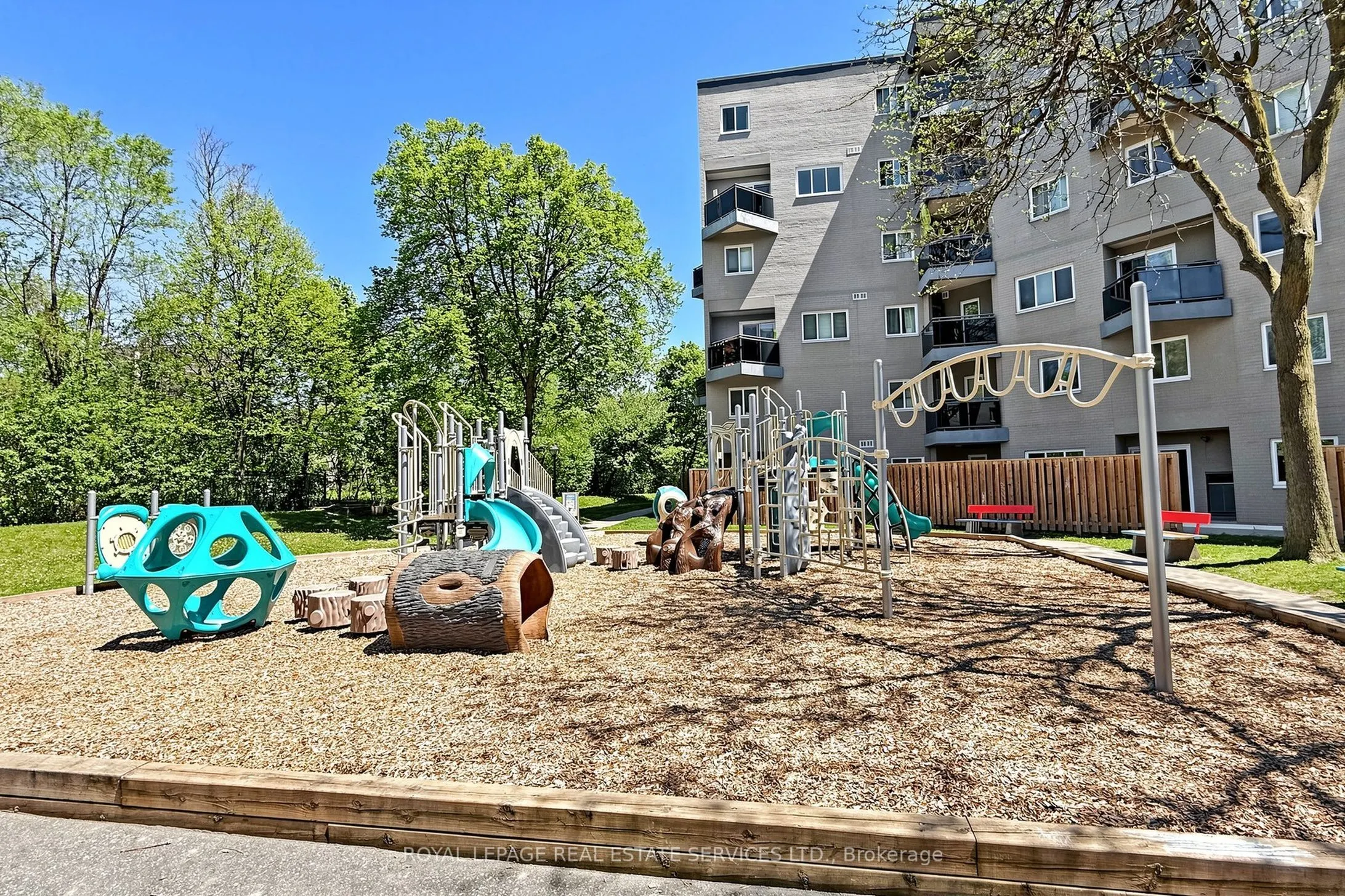 2001 Bonnymede Drive #208
