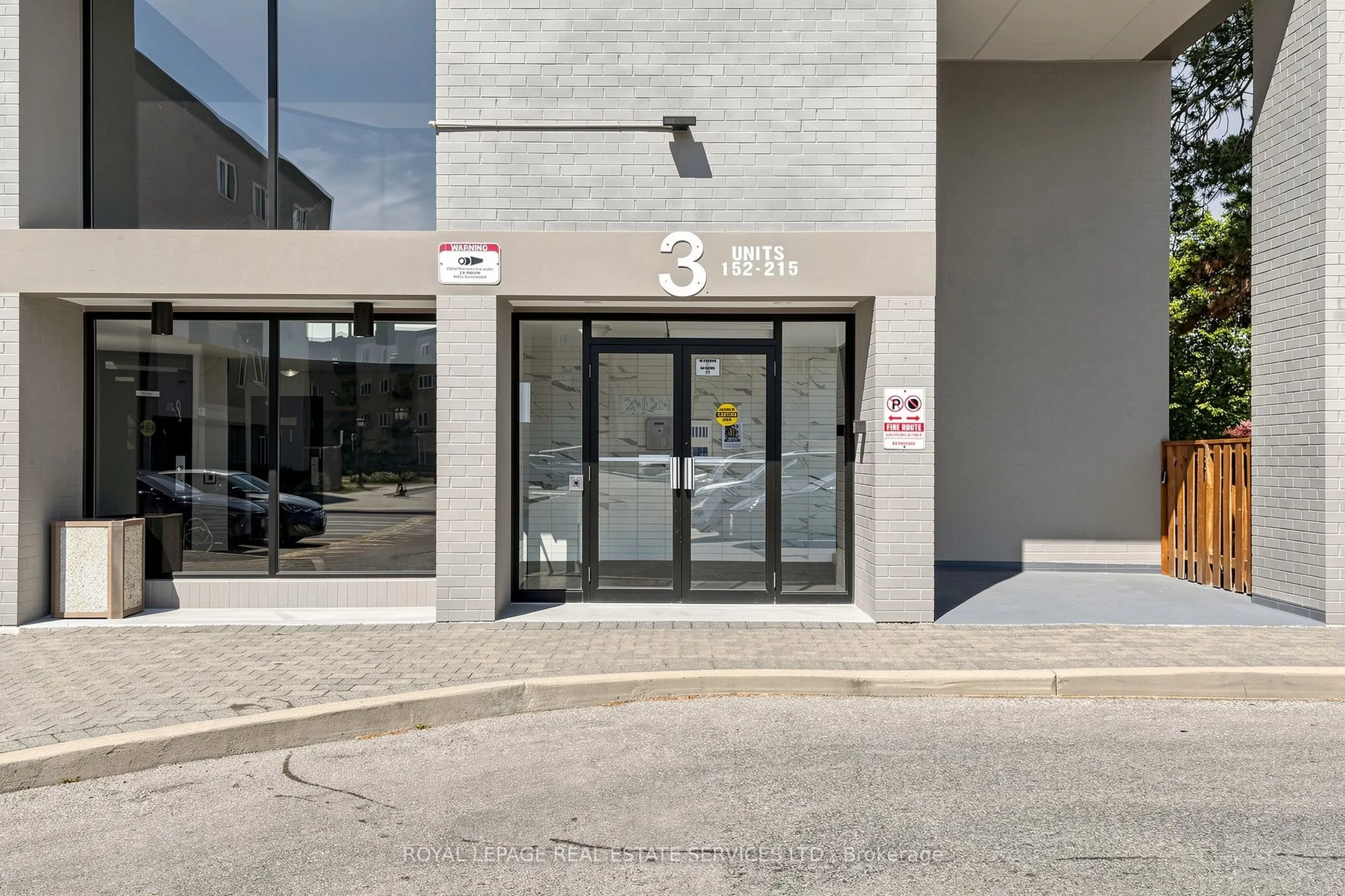 2001 Bonnymede Drive #208