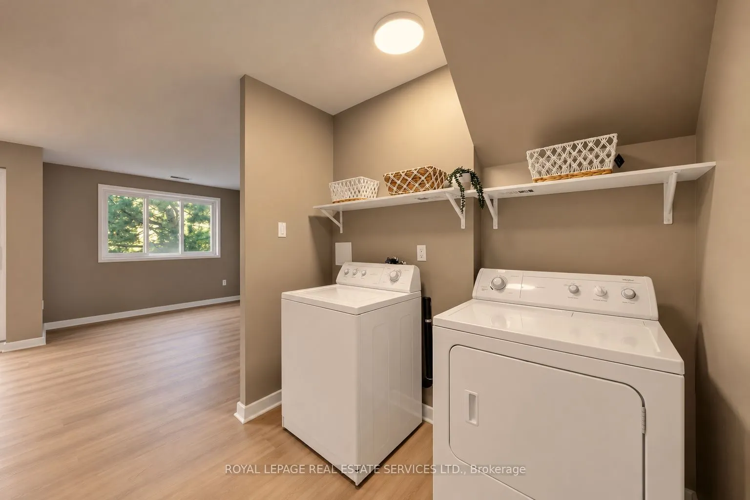 2001 Bonnymede Drive #208