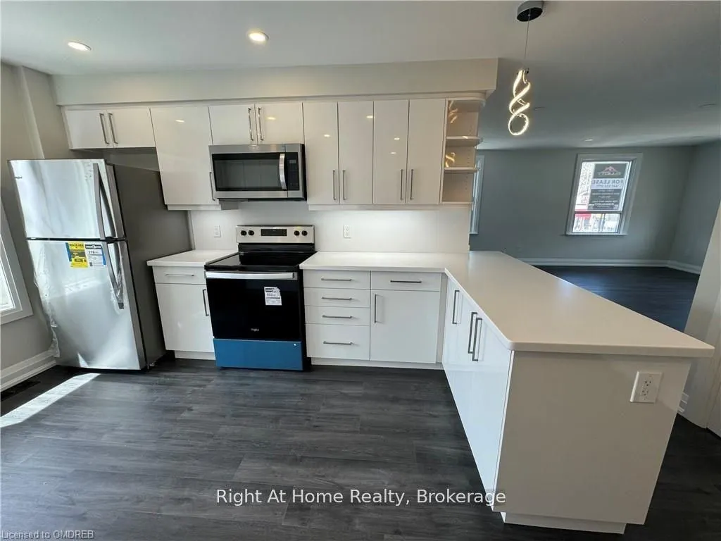 44 MAIN Street S #Call LBO