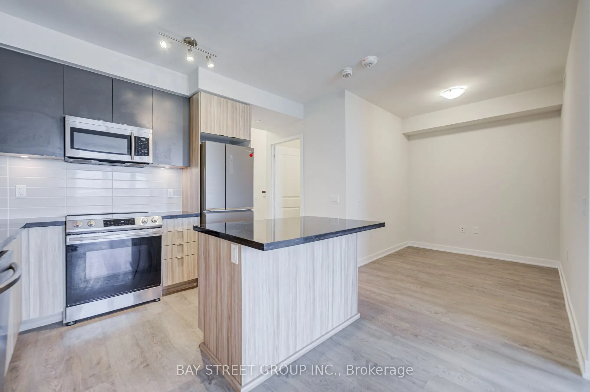 4699 Glen Erin Drive #1610
