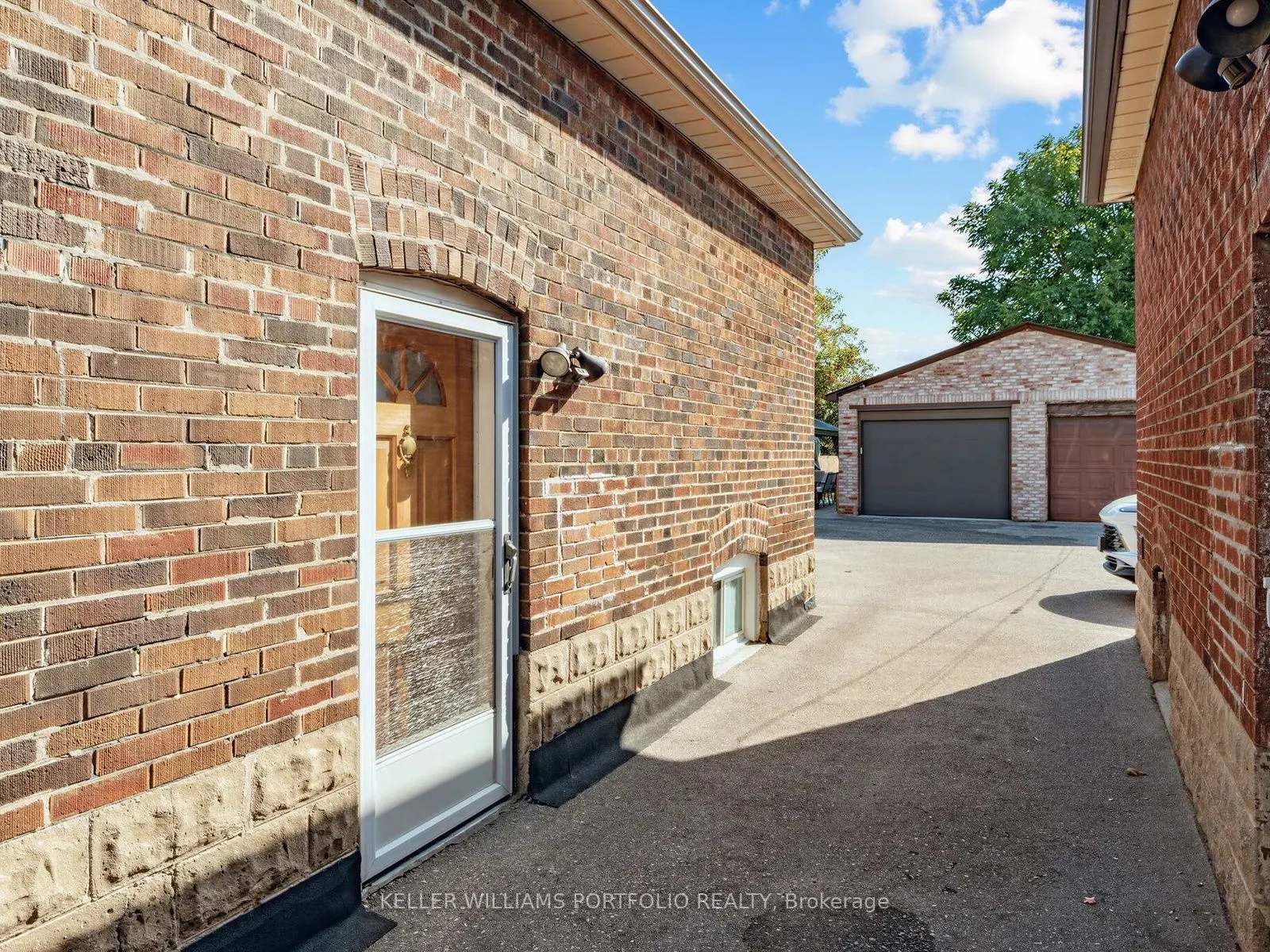 163 Lambton Avenue
