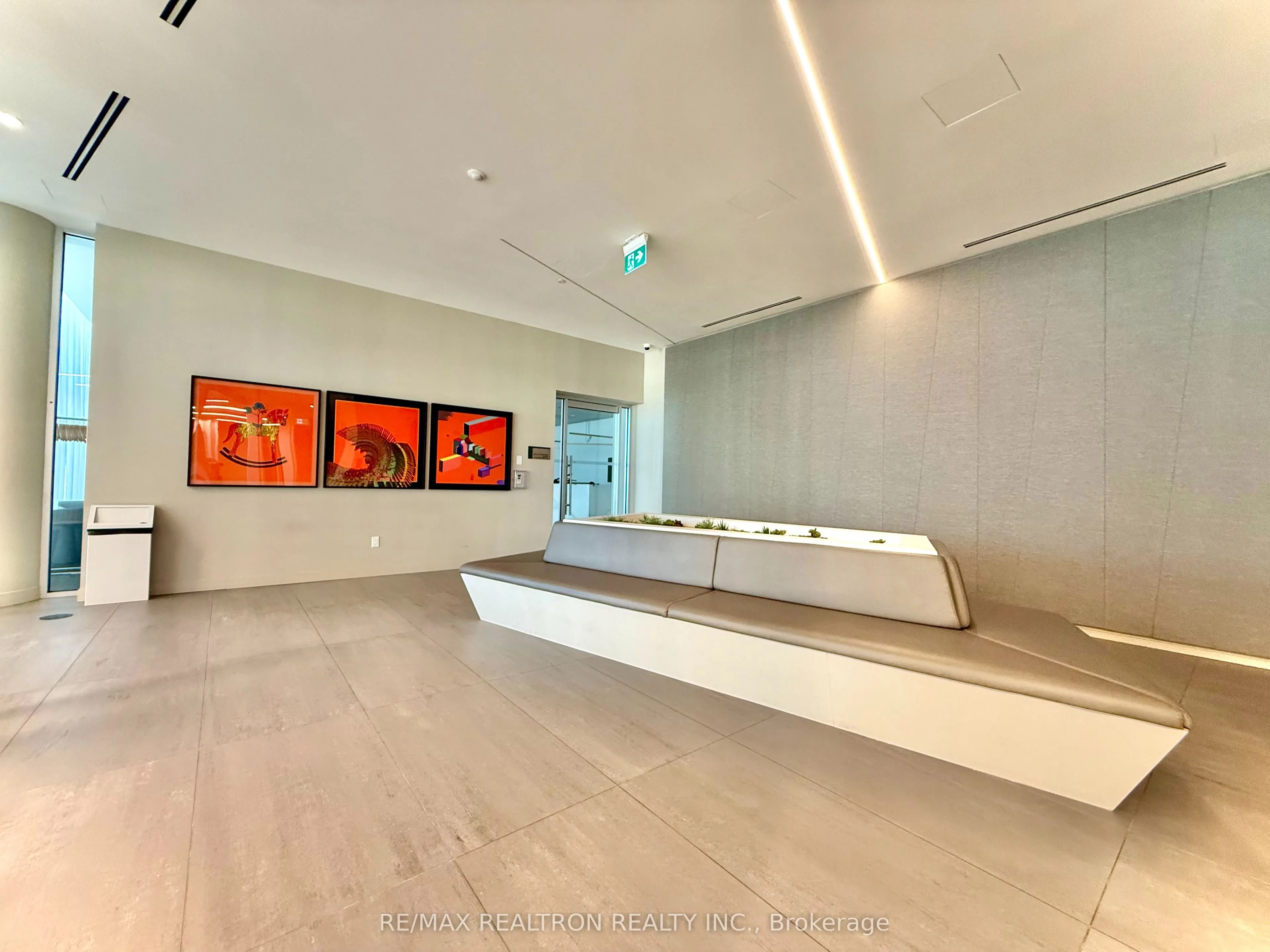 3900 Confederation Parkway #1411