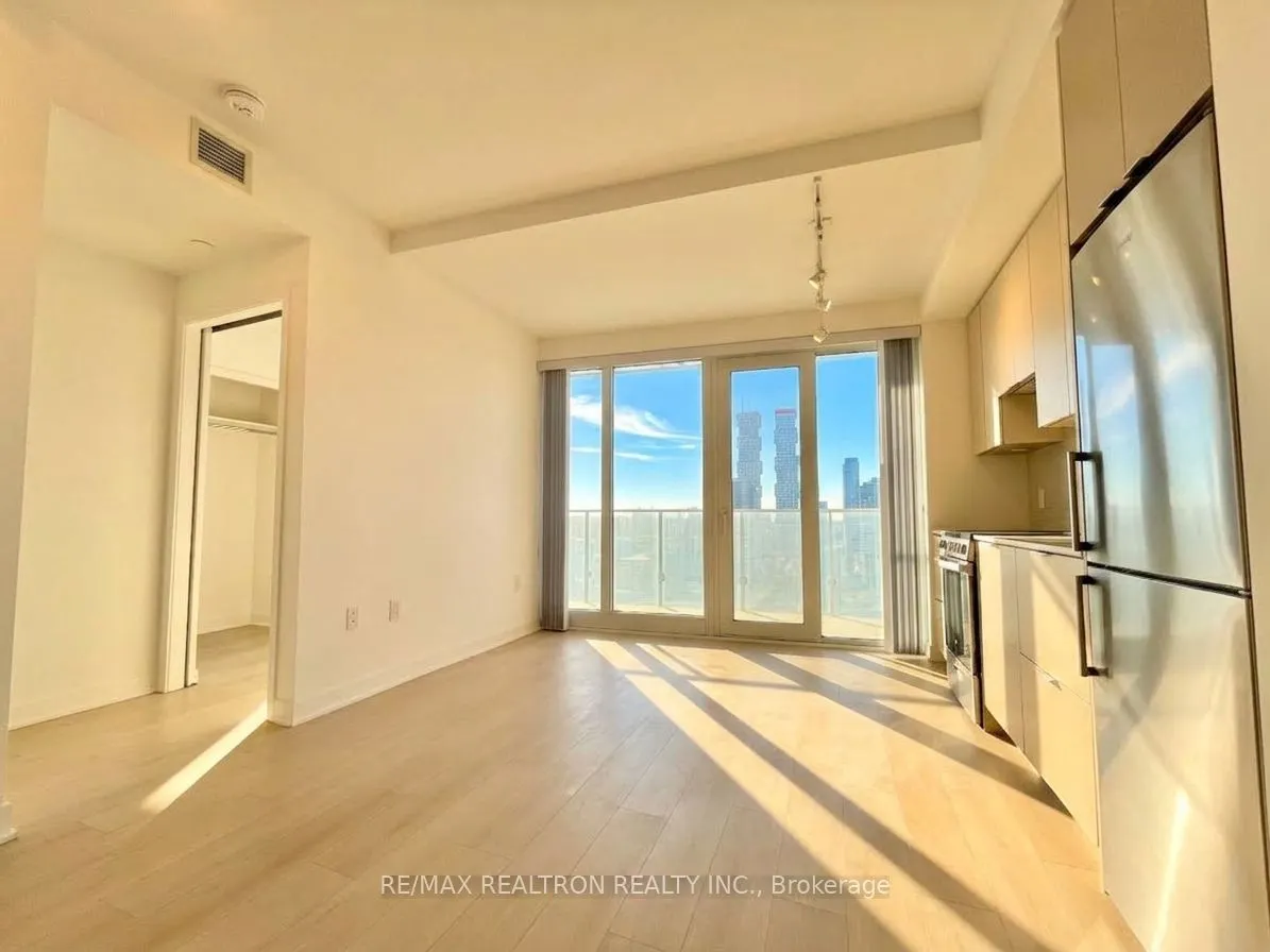 3900 Confederation Parkway #1411