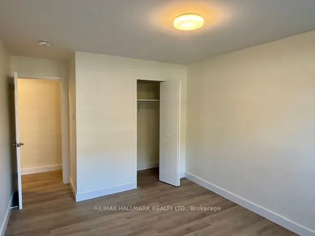 515 North Service Road #2-109