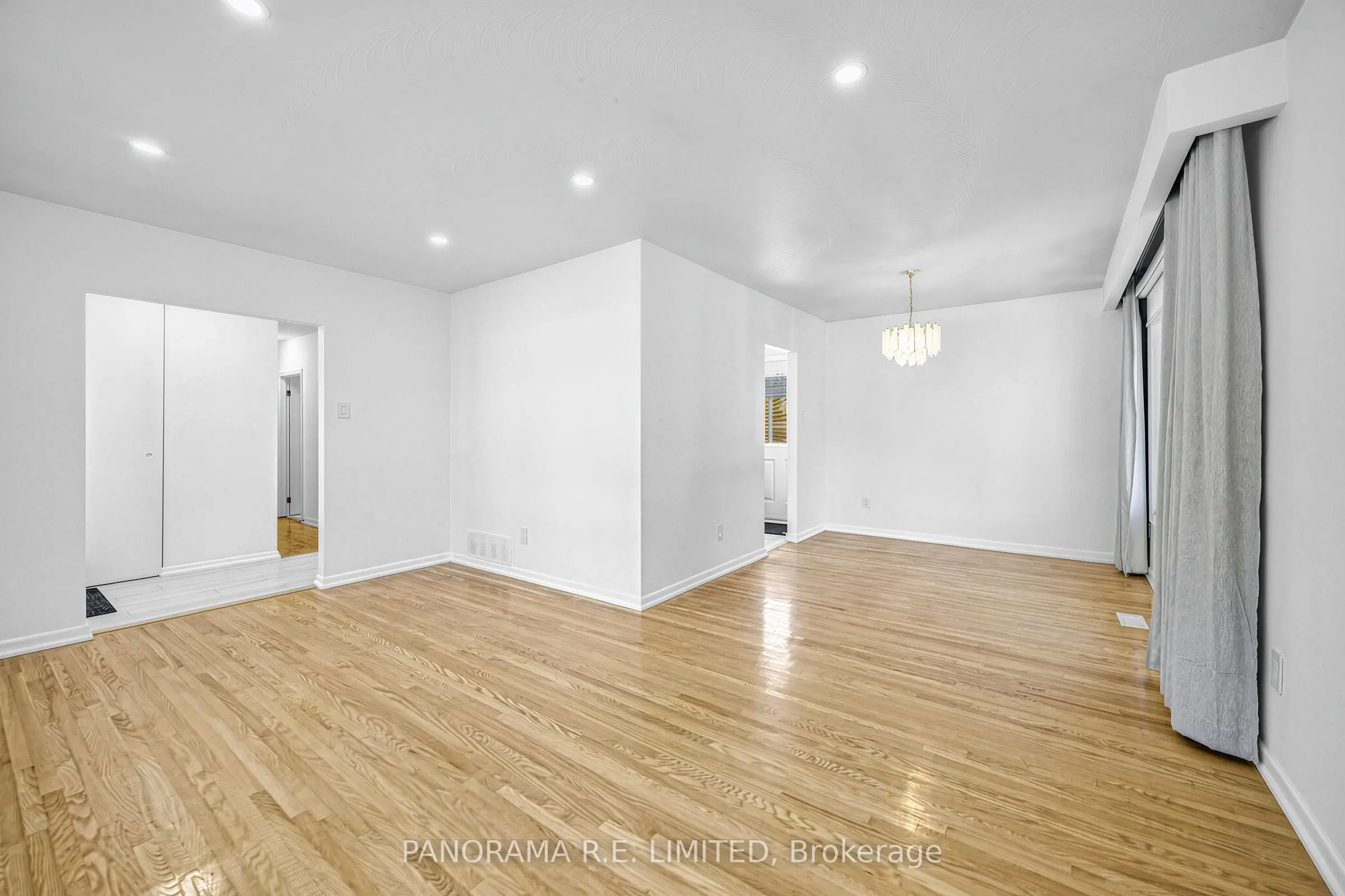65 Harrop Avenue
