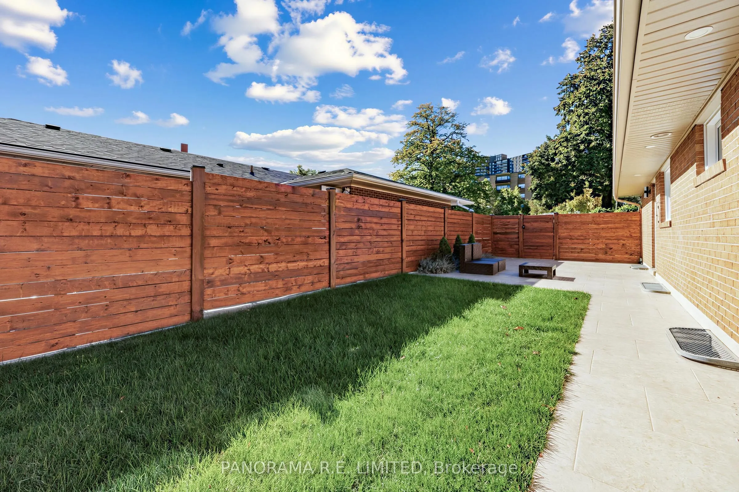 65 Harrop Avenue