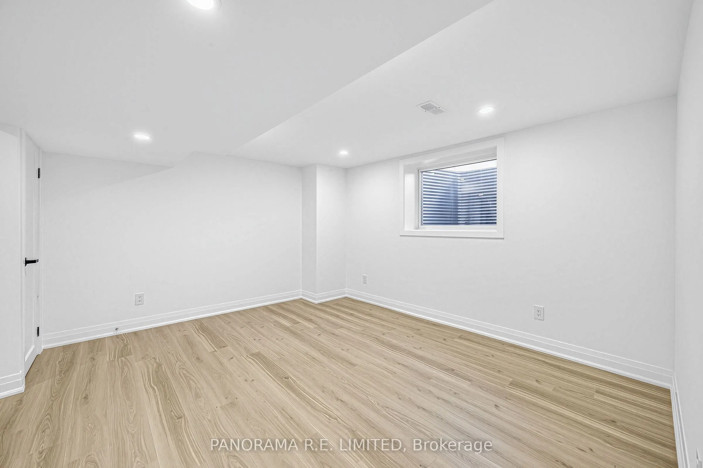 65 Harrop Avenue