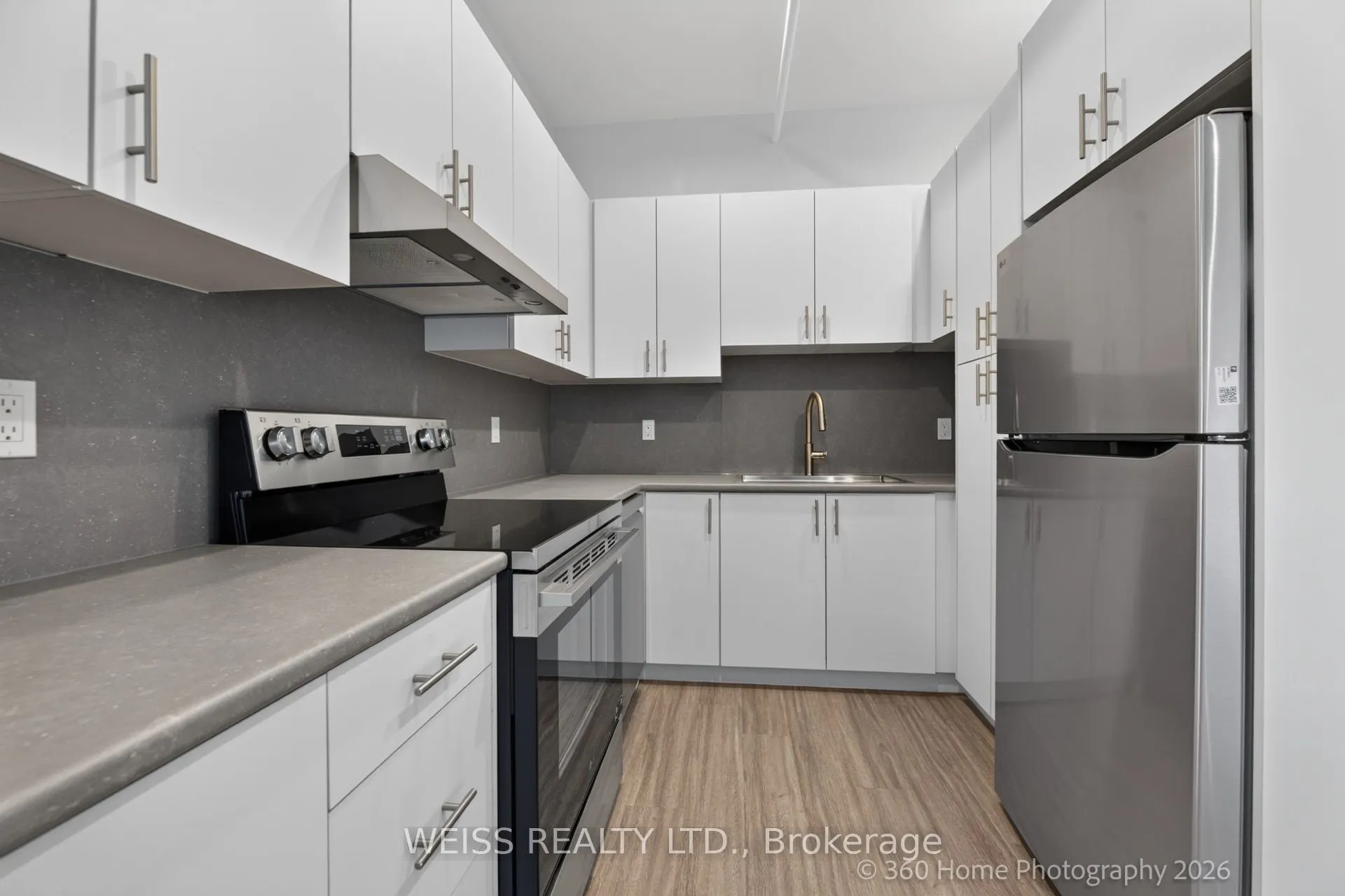 897 Lansdowne Avenue #2