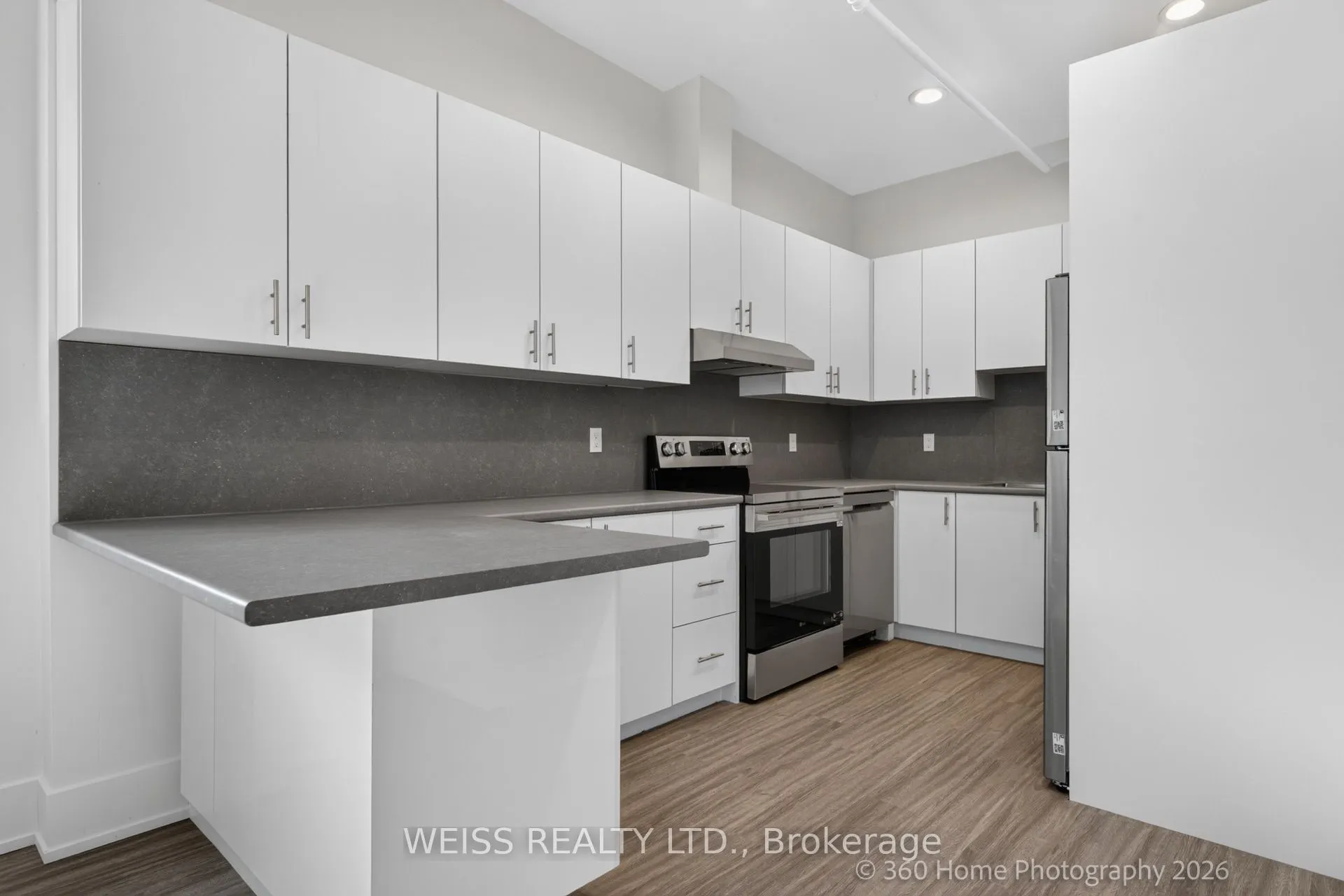 897 Lansdowne Avenue #2