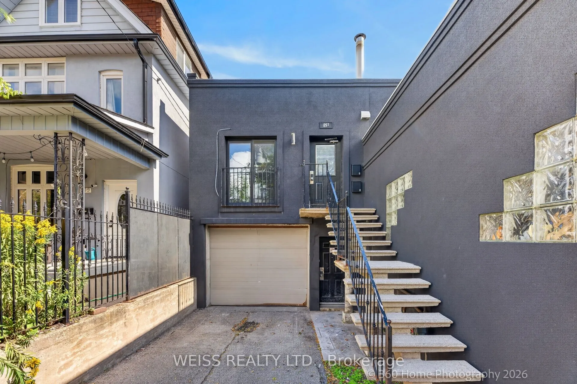 897 Lansdowne Avenue #2