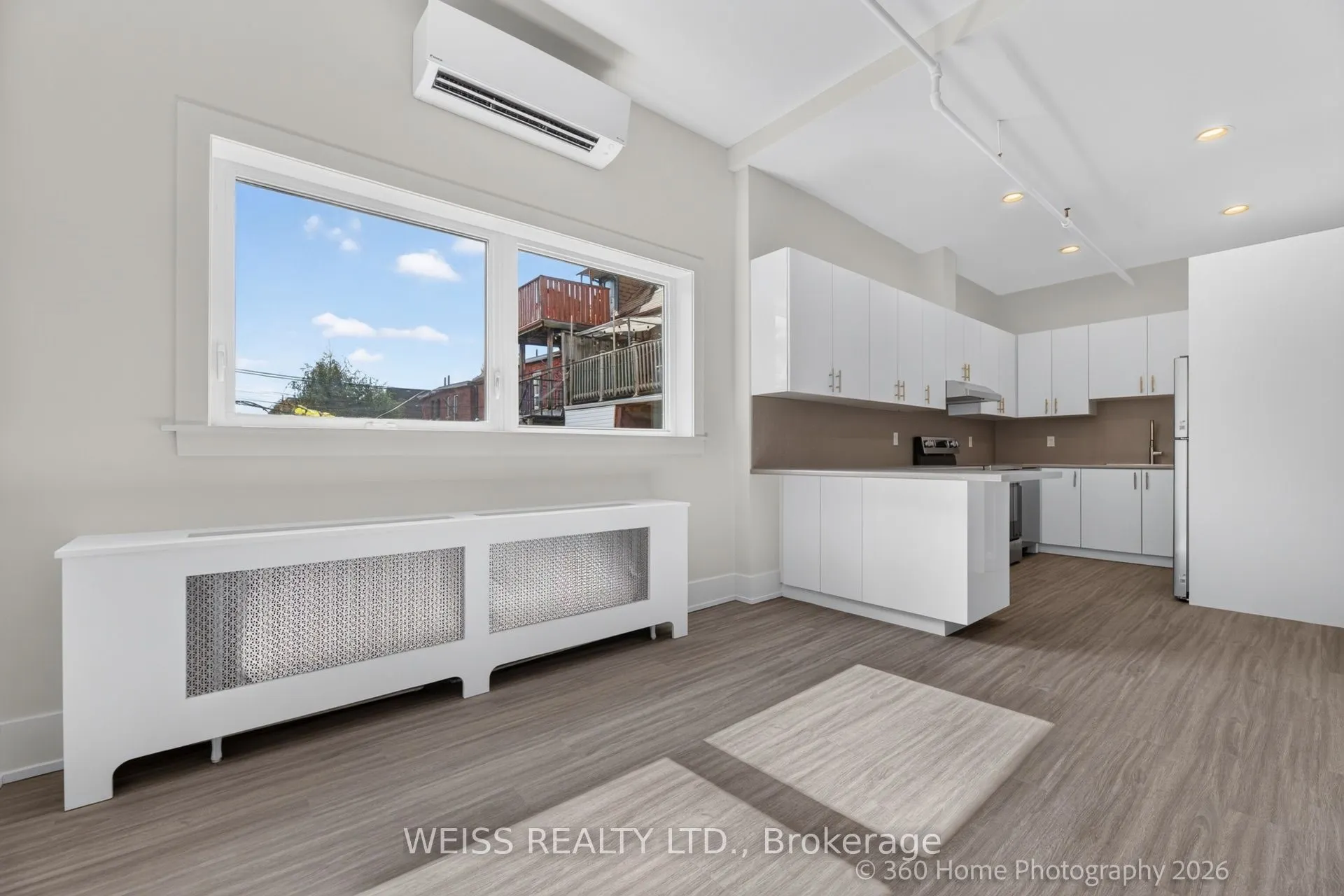 897 Lansdowne Avenue #2