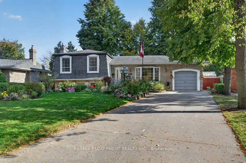 600 Holly Hill Crescent