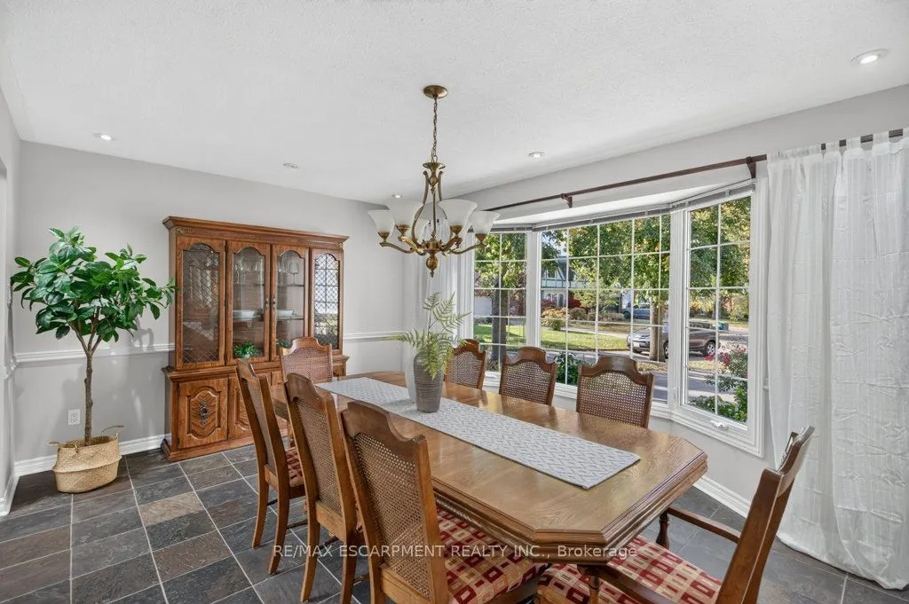 600 Holly Hill Crescent