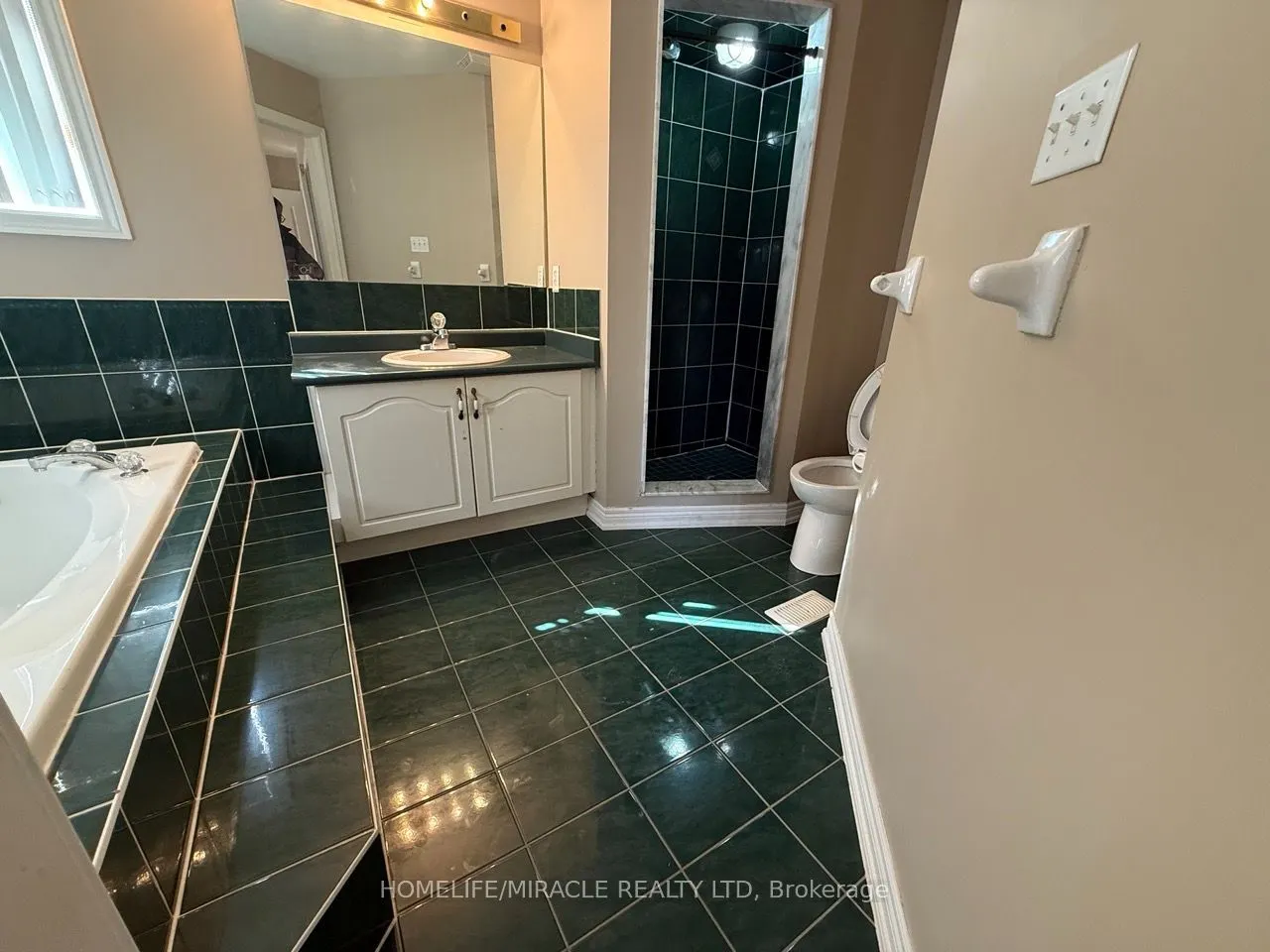 76 Jack Rabbit Crescent