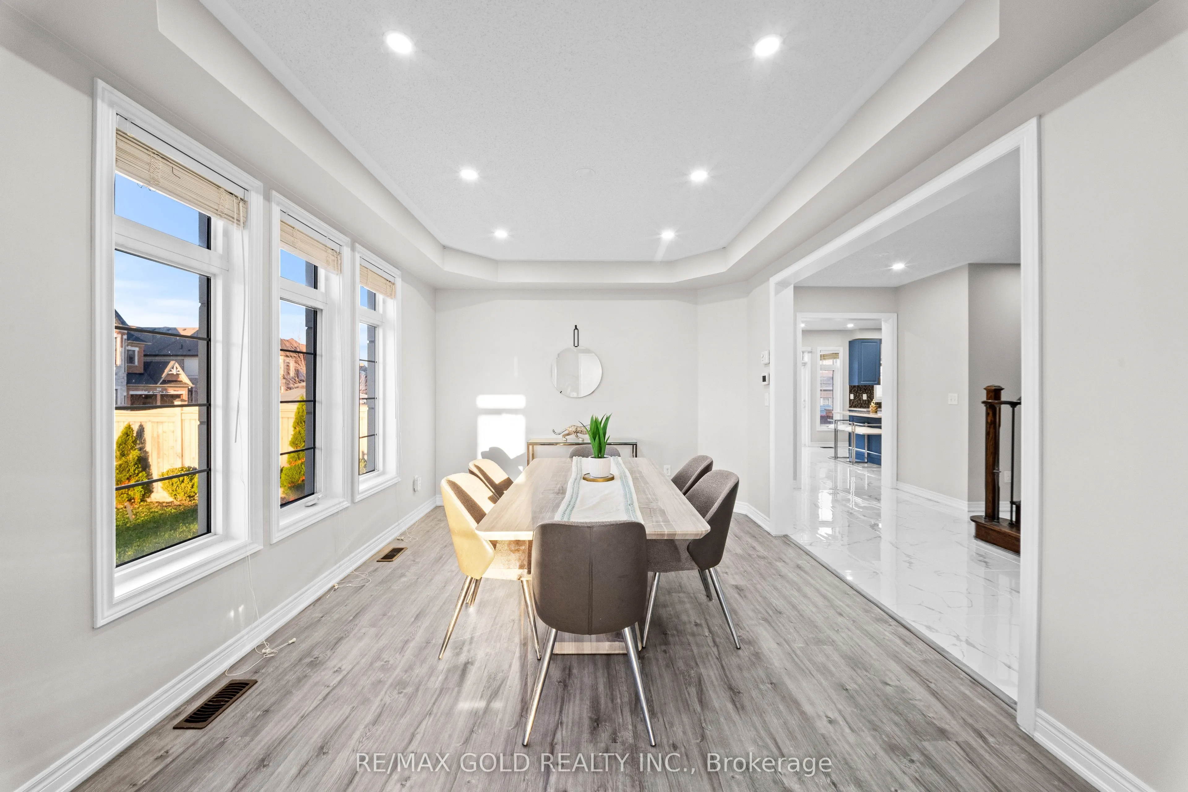 49 Squire Ellis Drive