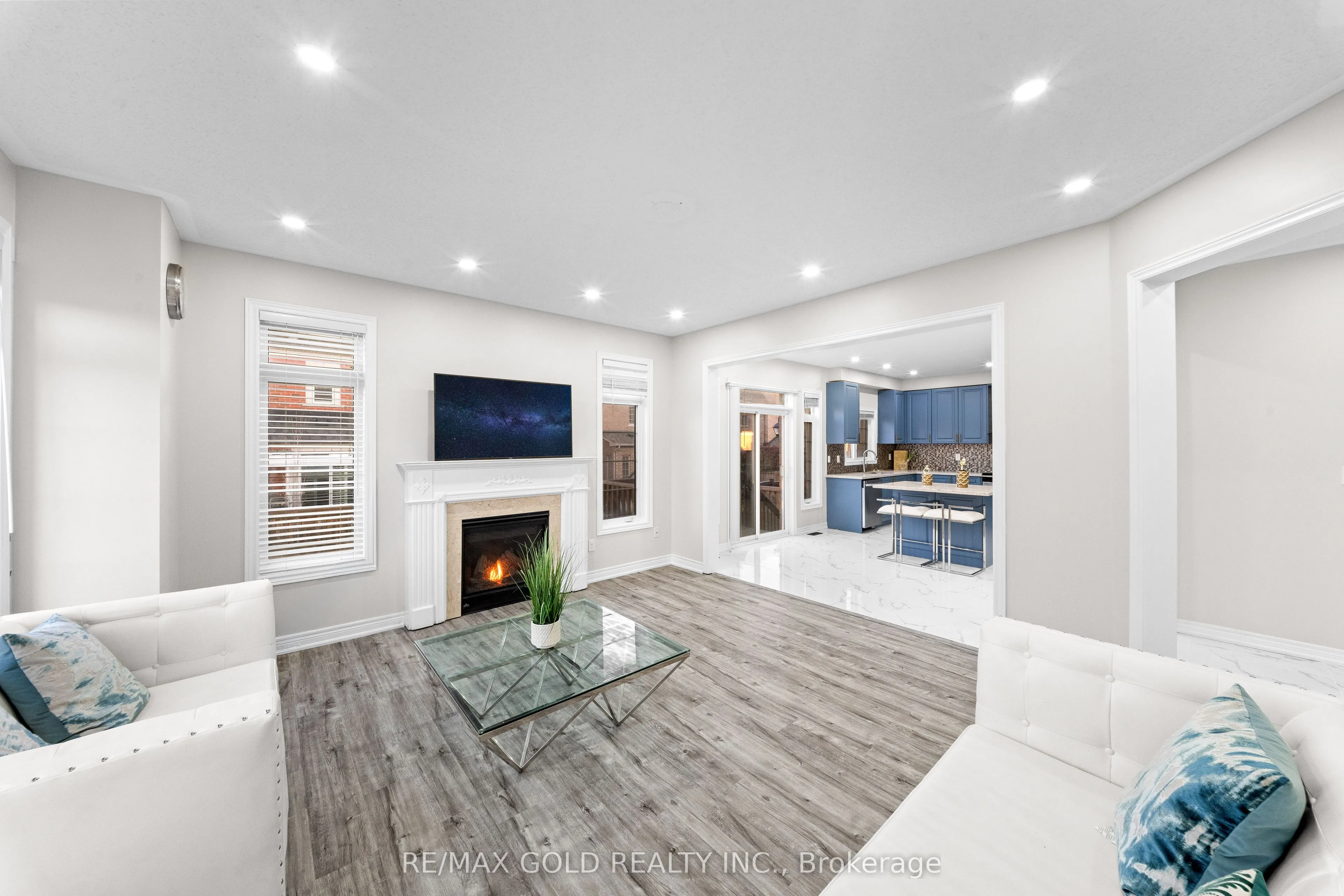 49 Squire Ellis Drive