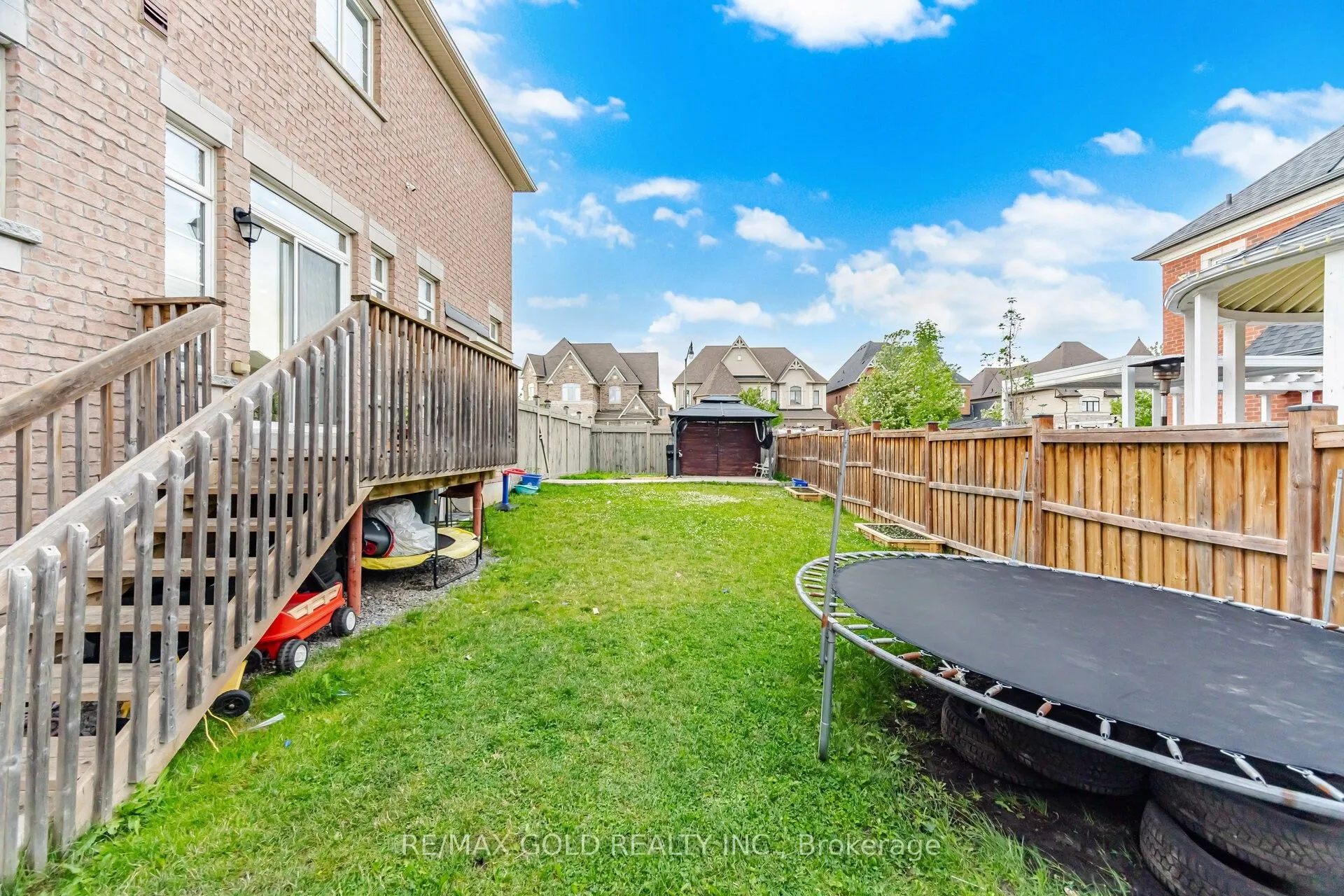 49 Squire Ellis Drive