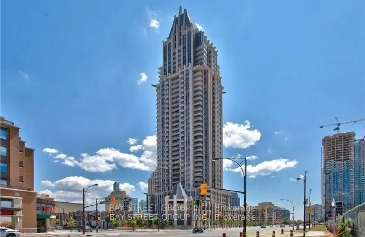 388 Prince Of Wales Drive #907