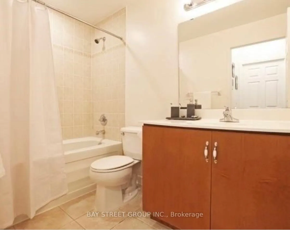 388 Prince Of Wales Drive #907