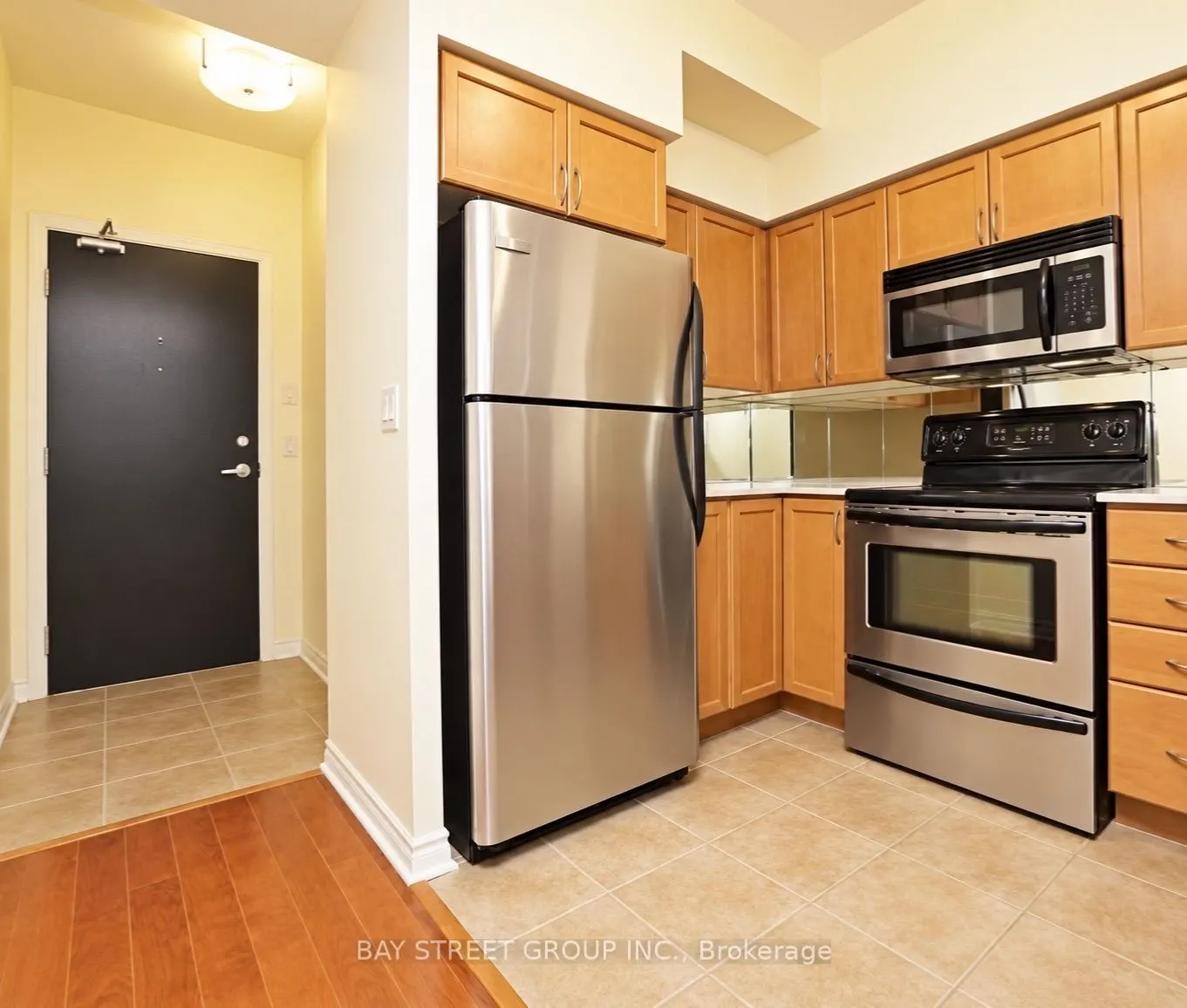 388 Prince Of Wales Drive #907