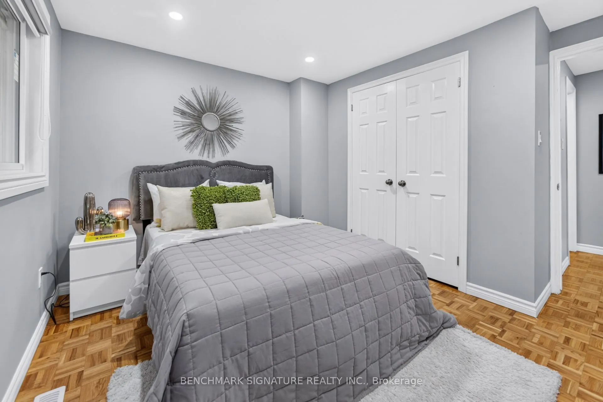 5292 Pinedale Avenue #11