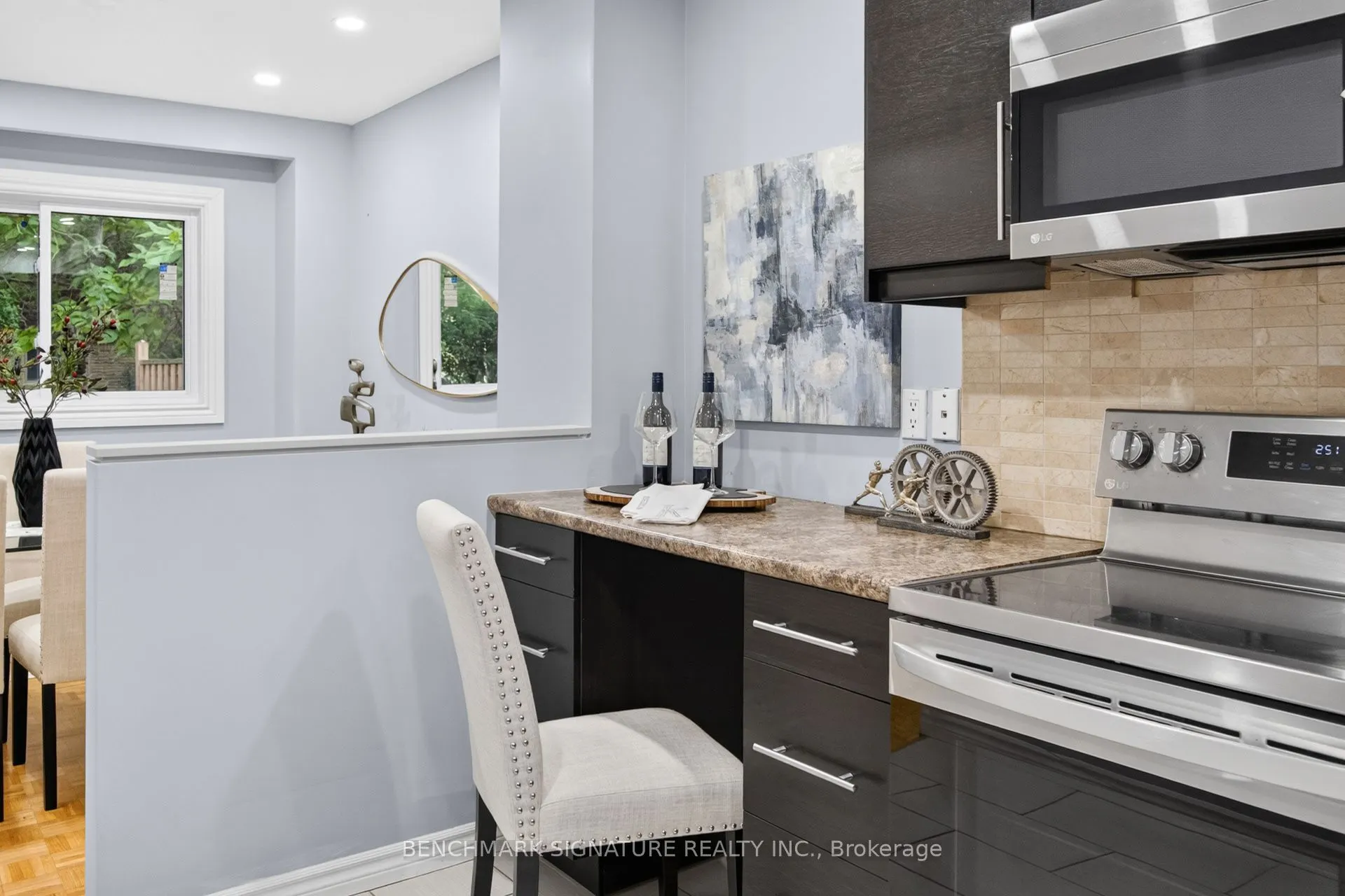 5292 Pinedale Avenue #11