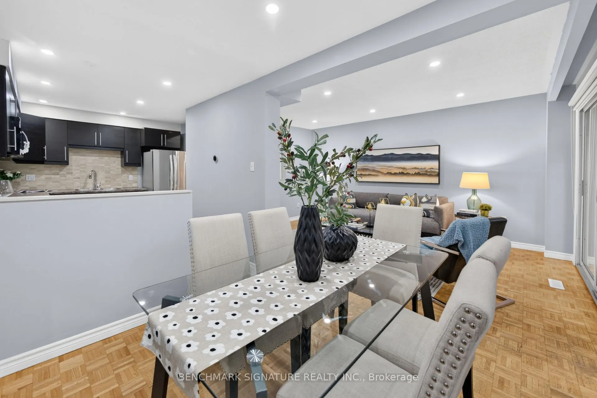 5292 Pinedale Avenue #11