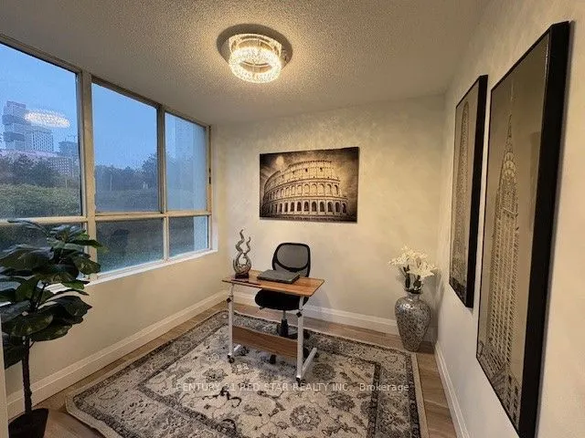 3695 Kaneff Crescent #107
