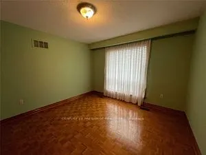 13820 Dixie Road W #Upper Level