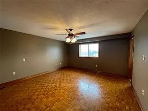 13820 Dixie Road W #Upper Level