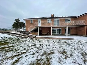 13820 Dixie Road W #Upper Level