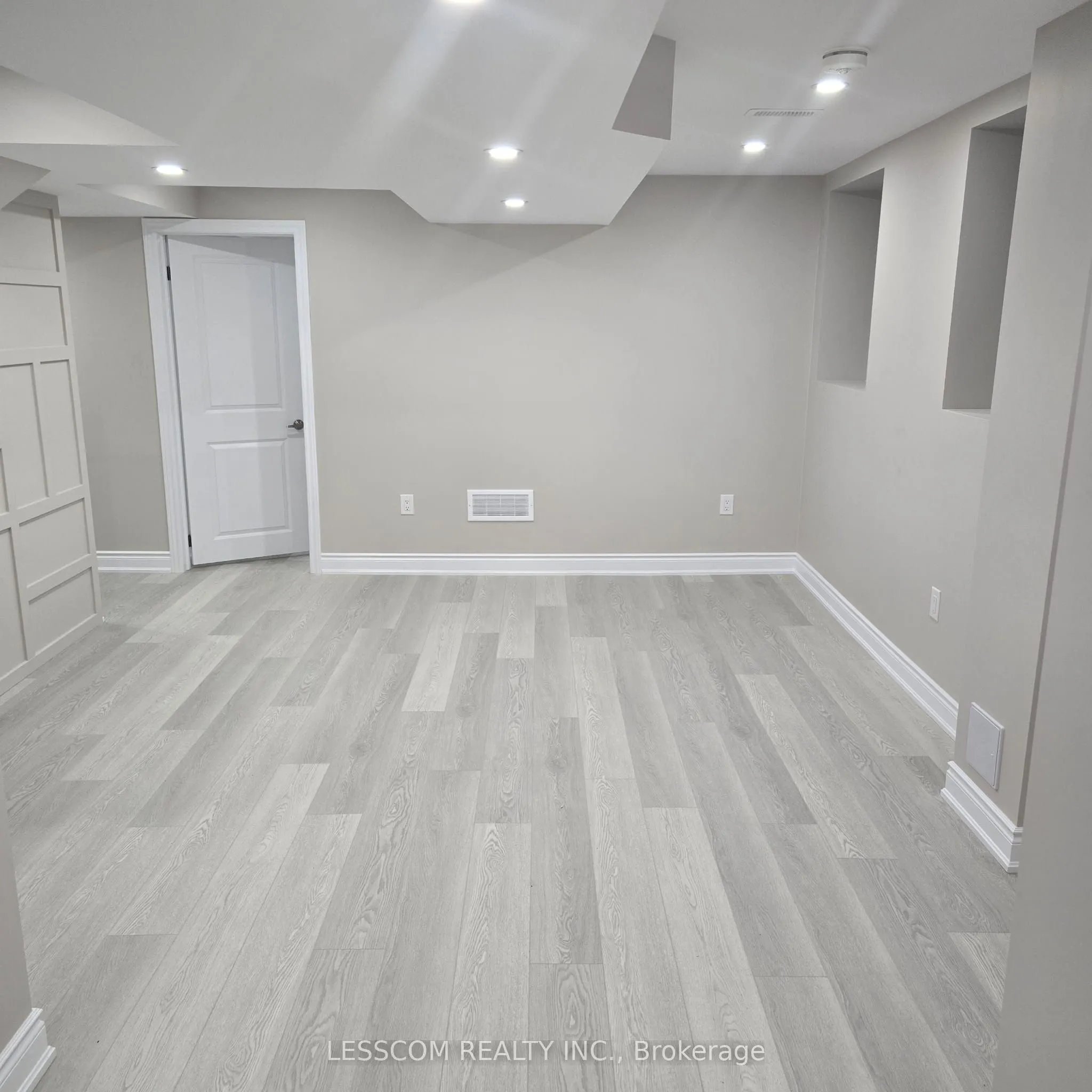 648 Boyd Lane #Bsmt.